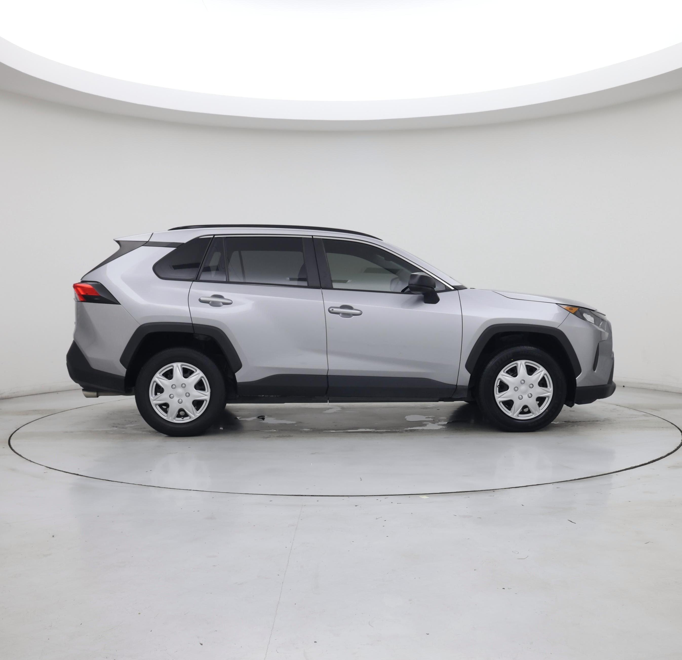 Thumbnail: 2019 Toyota RAV4 - 7