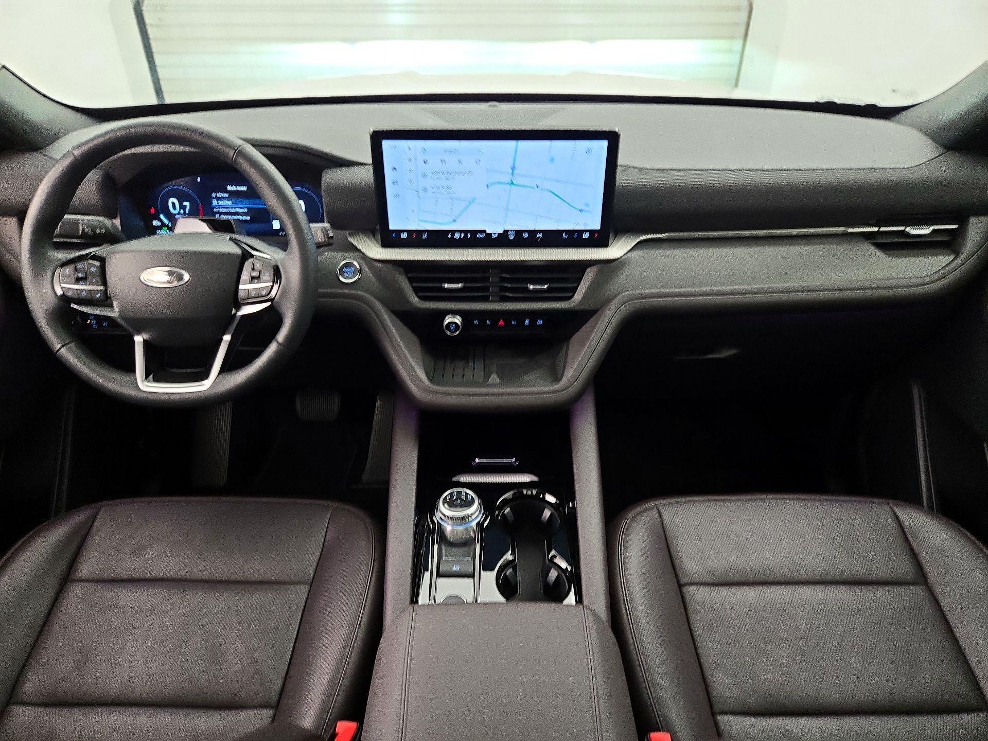 Thumbnail: 2025 Ford Explorer - 9