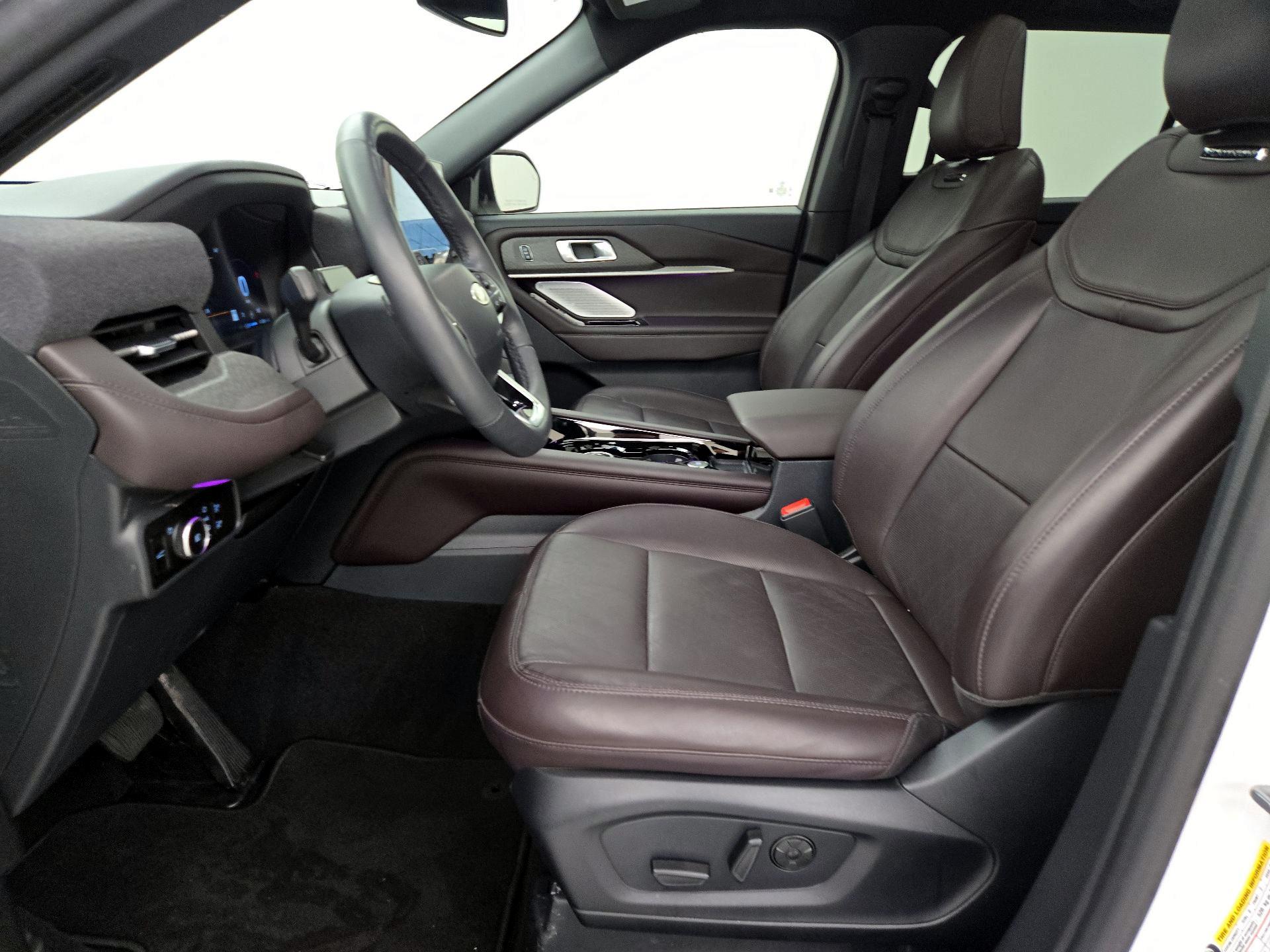 Thumbnail: 2025 Ford Explorer - 11