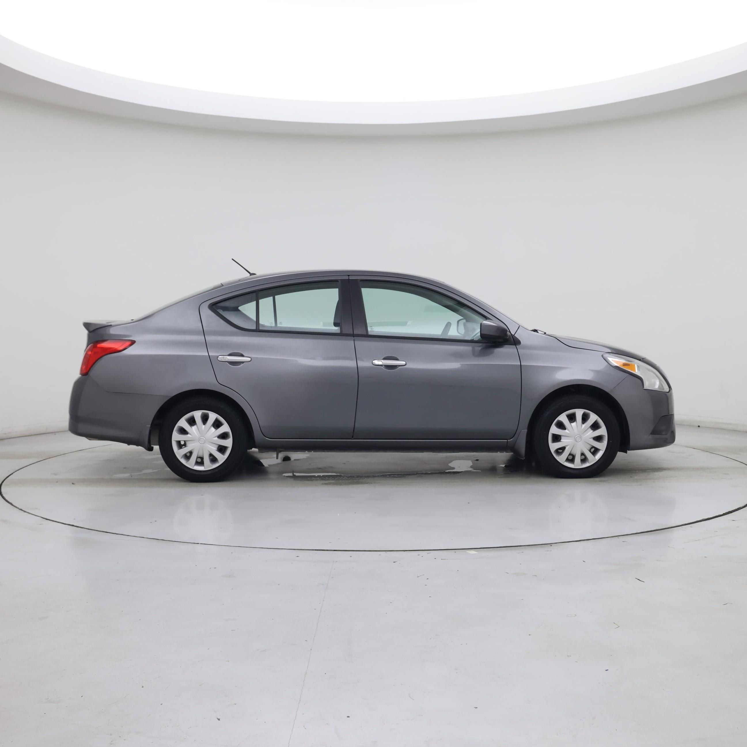 Thumbnail: 2019 Nissan Versa - 7