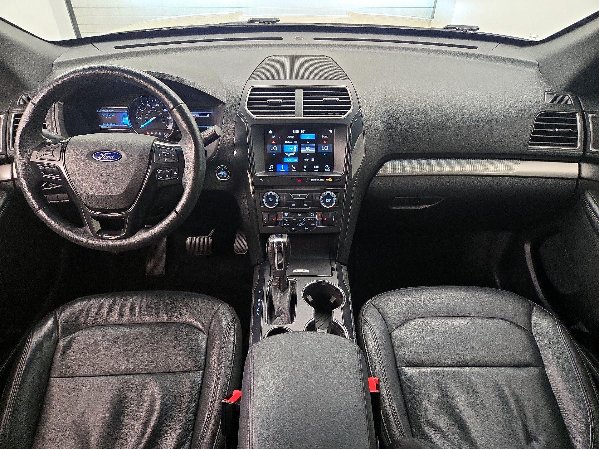 Thumbnail: 2018 Ford Explorer - 9