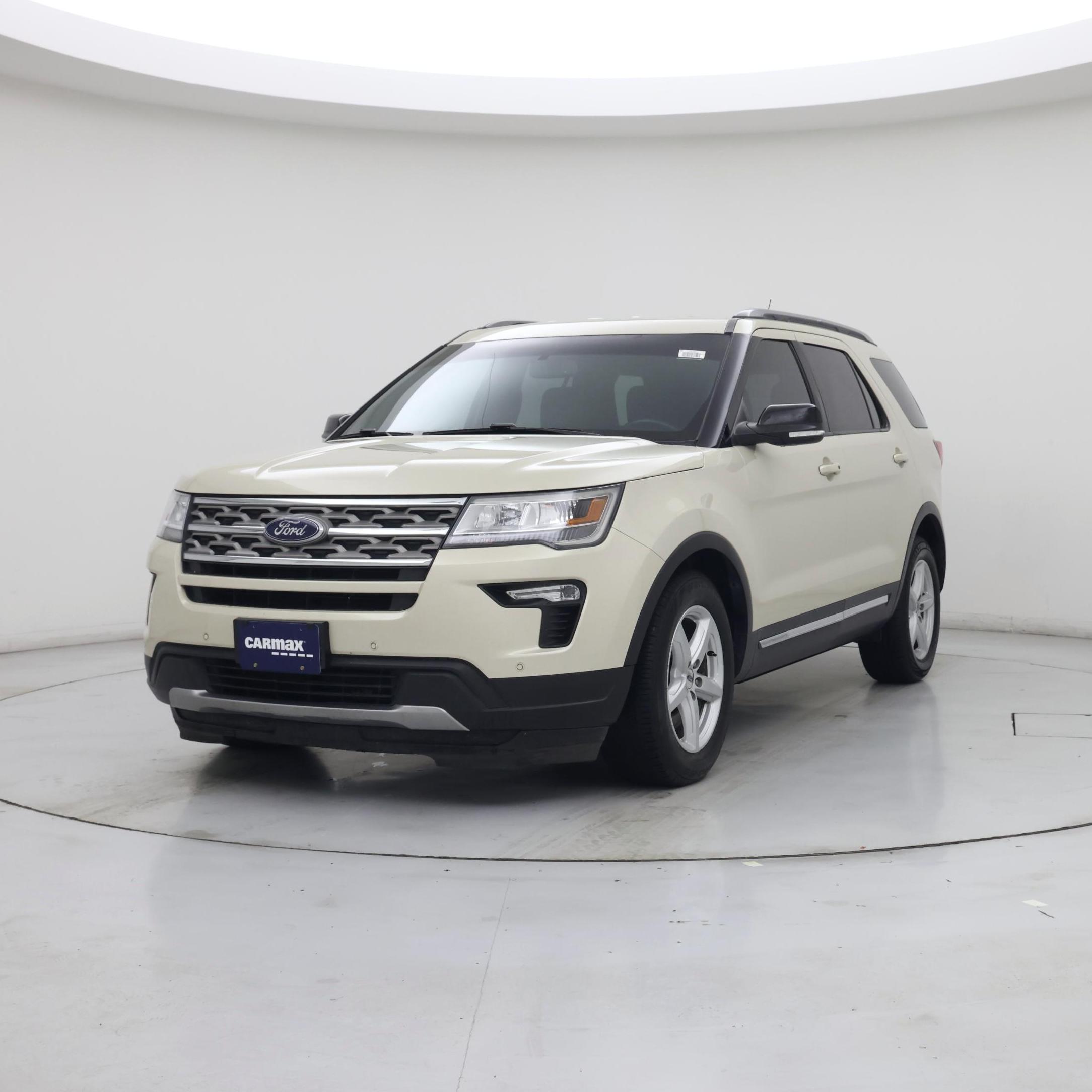 Thumbnail: 2018 Ford Explorer - 4