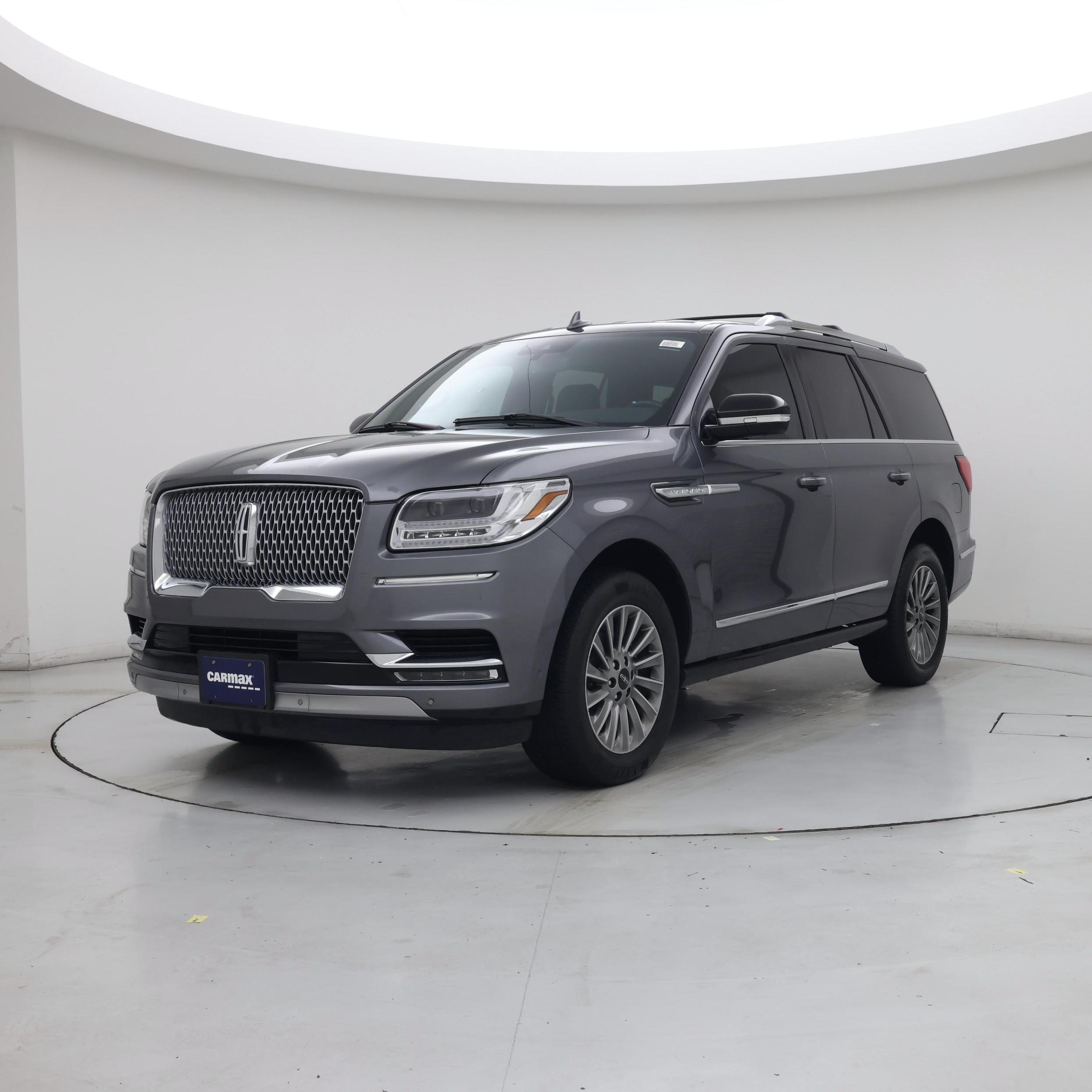 Thumbnail: 2021 Lincoln Navigator - 4