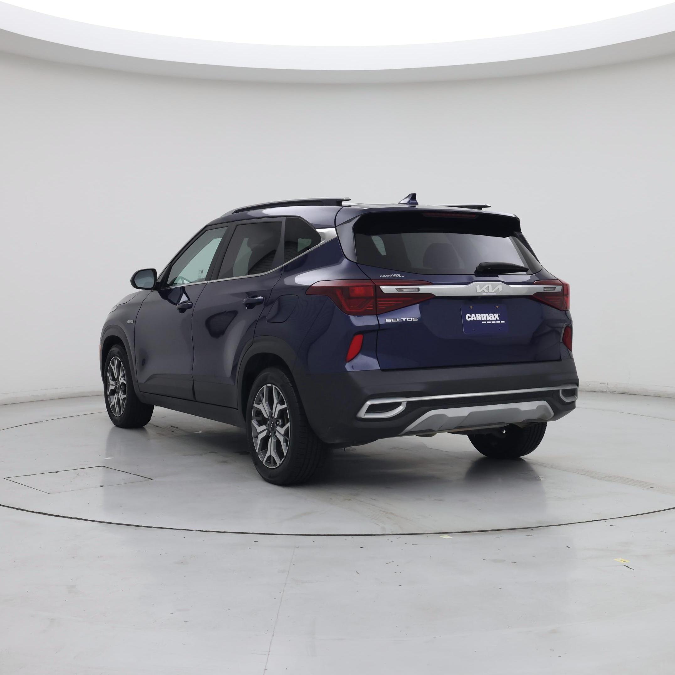 Thumbnail: 2023 Kia Seltos - 2