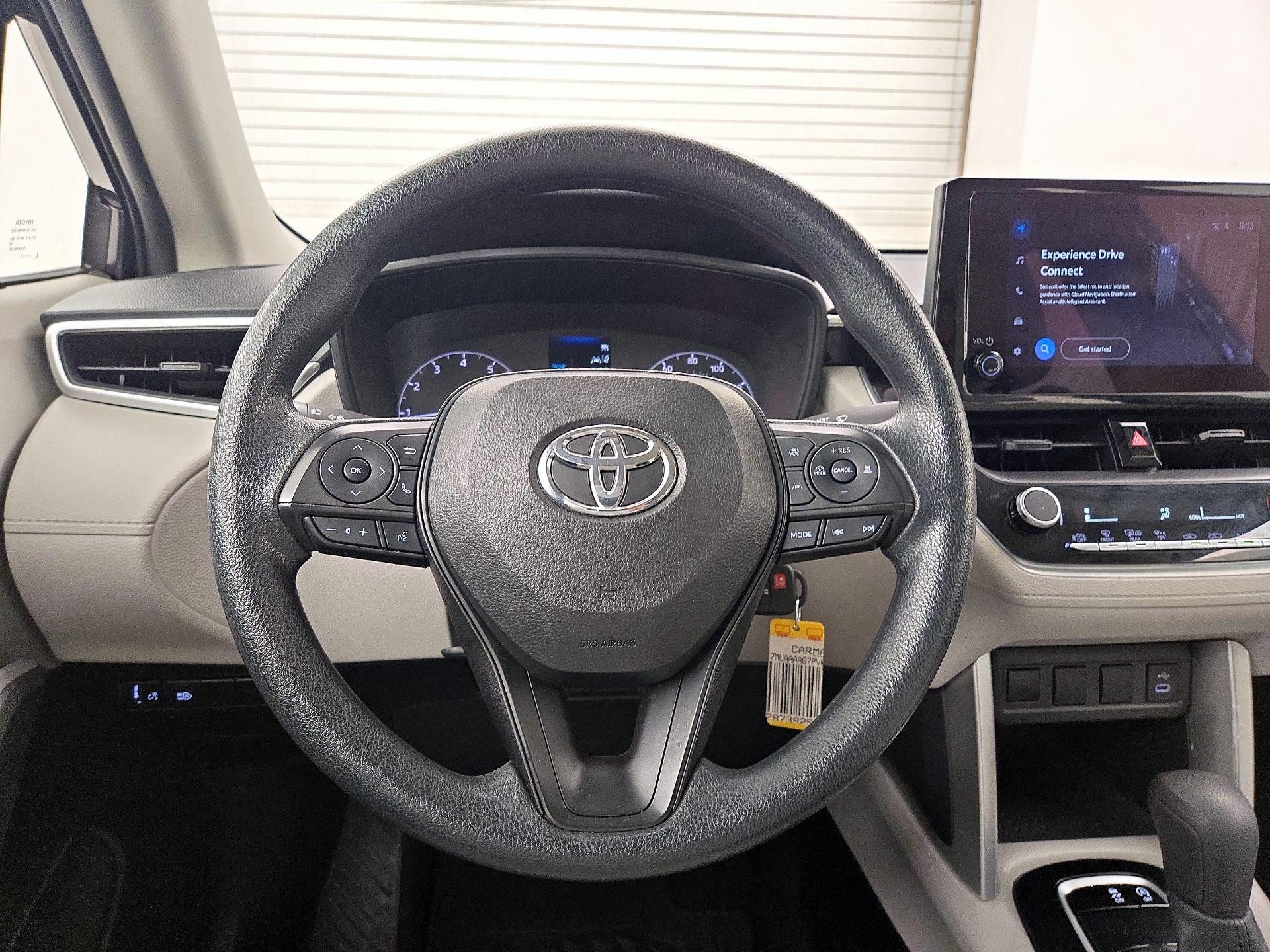 Thumbnail: 2023 Toyota Corolla Cross - 10