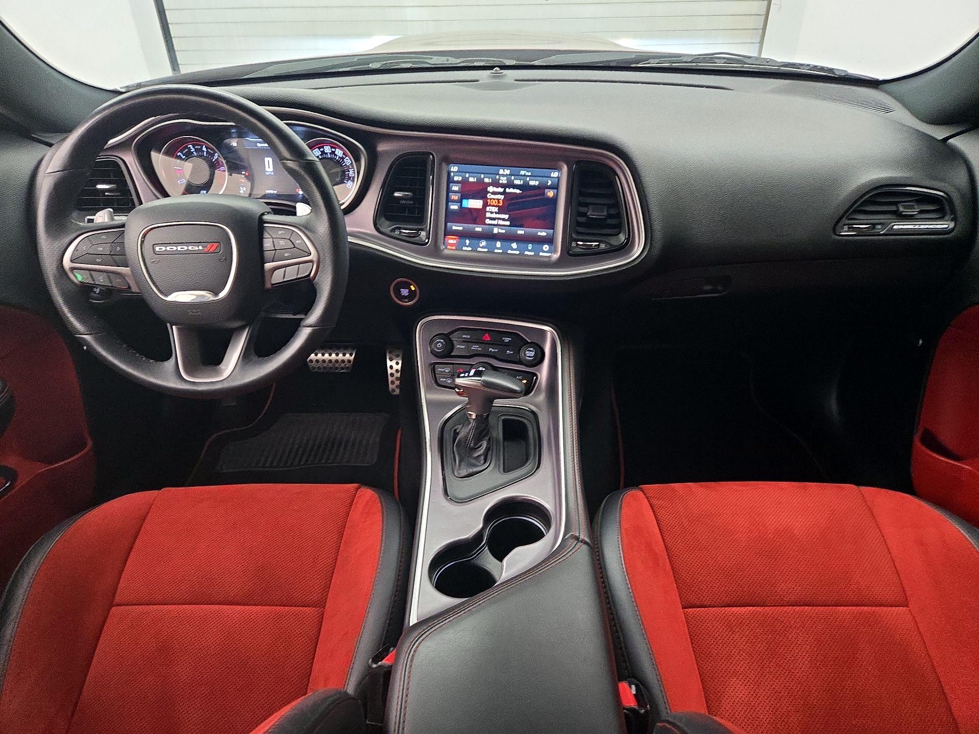 Thumbnail: 2019 Dodge Challenger - 9