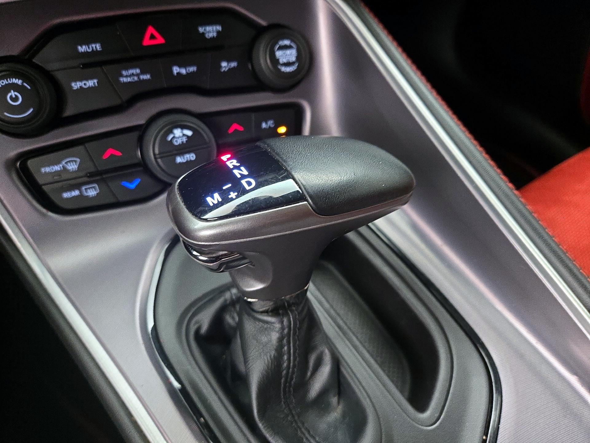 Thumbnail: 2019 Dodge Challenger - 17