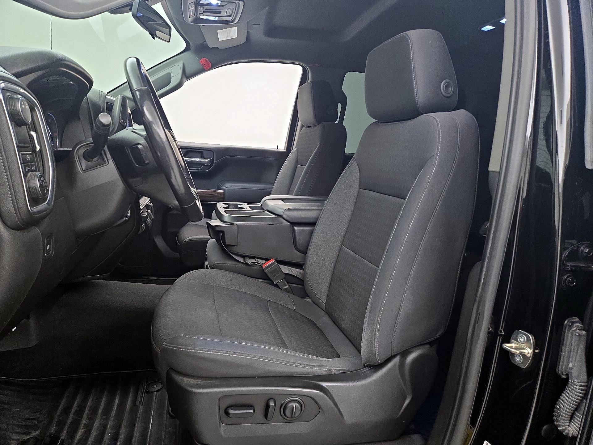 Thumbnail: 2020 Chevrolet Silverado 1500 - 11