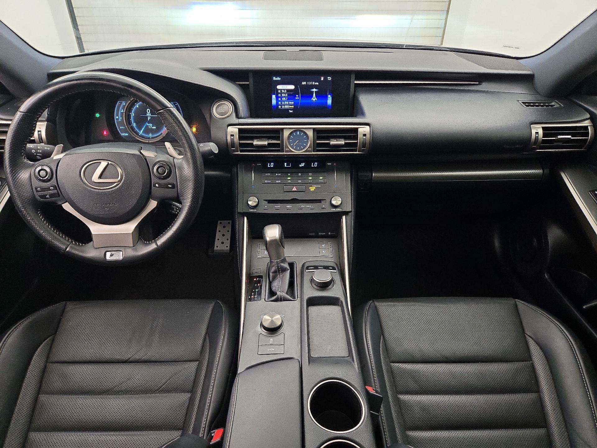 Thumbnail: 2015 Lexus IS - 9