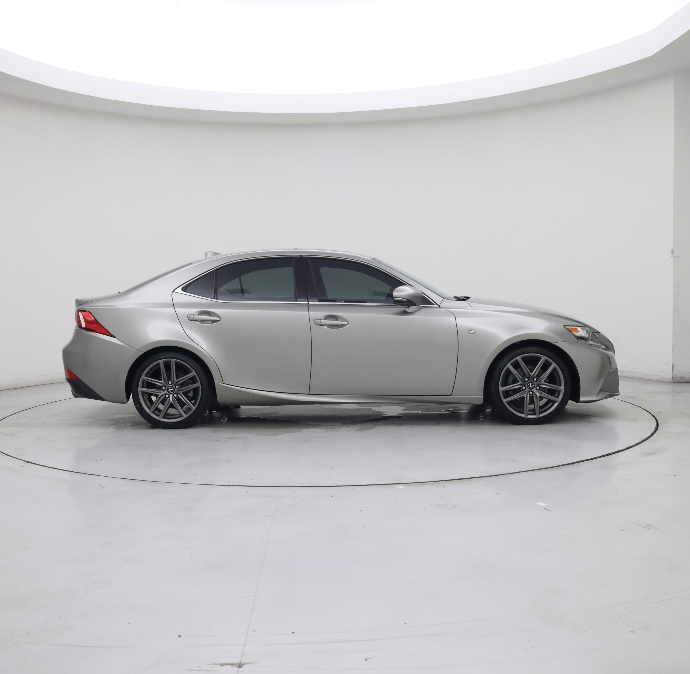 Thumbnail: 2015 Lexus IS - 7