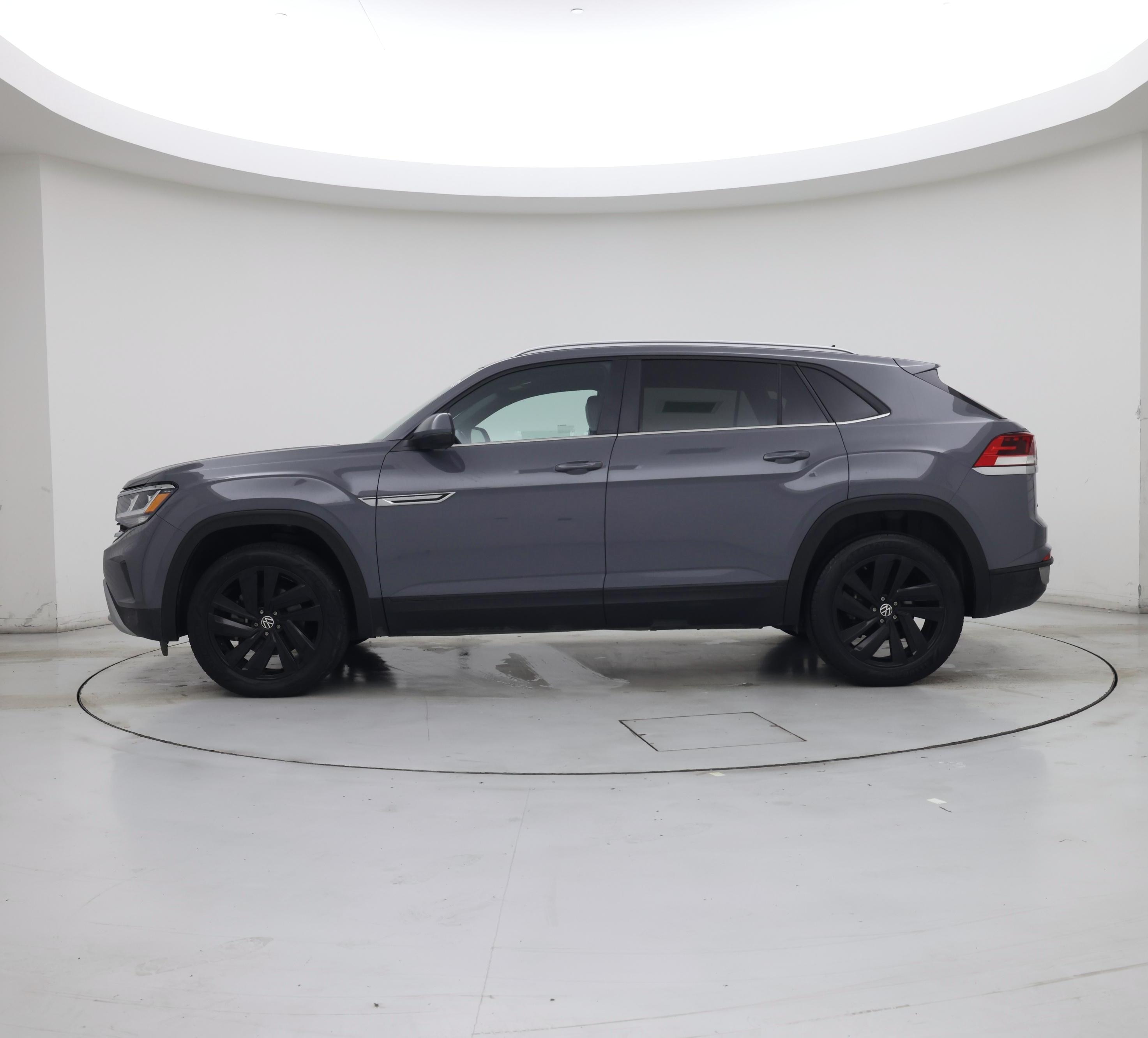 Thumbnail: 2022 Volkswagen Atlas - 3