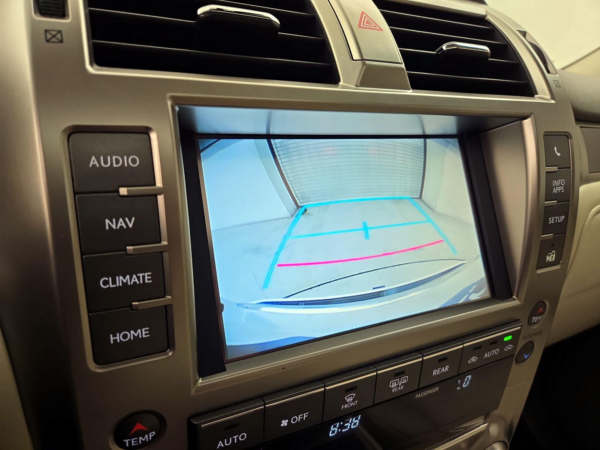 Thumbnail: 2019 Lexus GX - 15