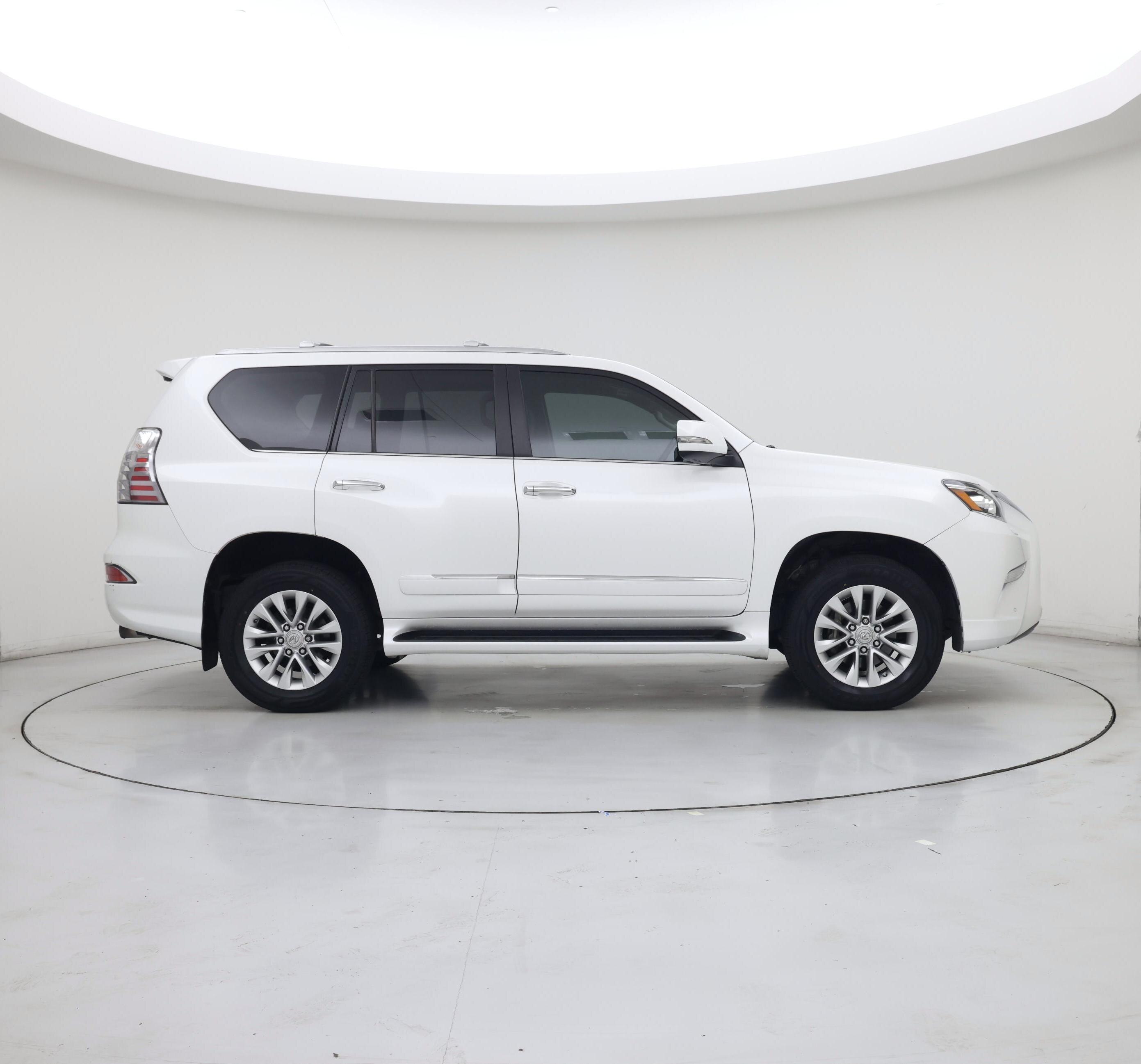 Thumbnail: 2019 Lexus GX - 7