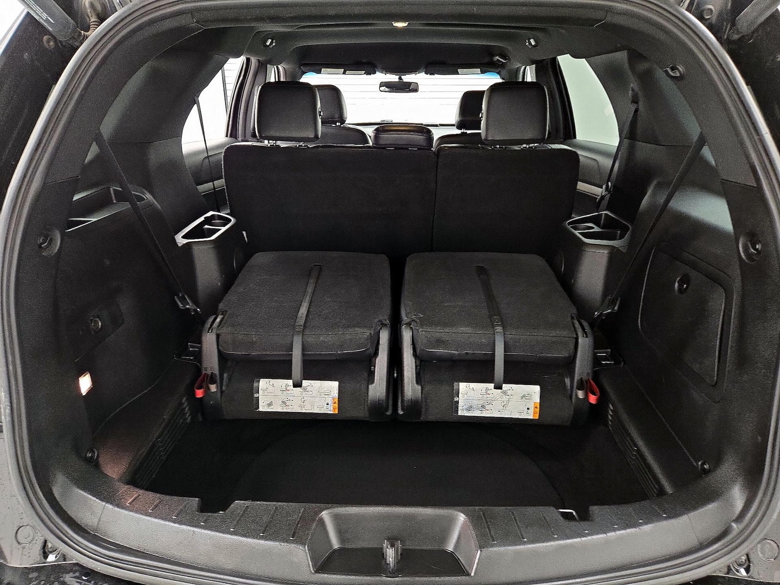 2017 Ford Explorer XLT - Photo 24