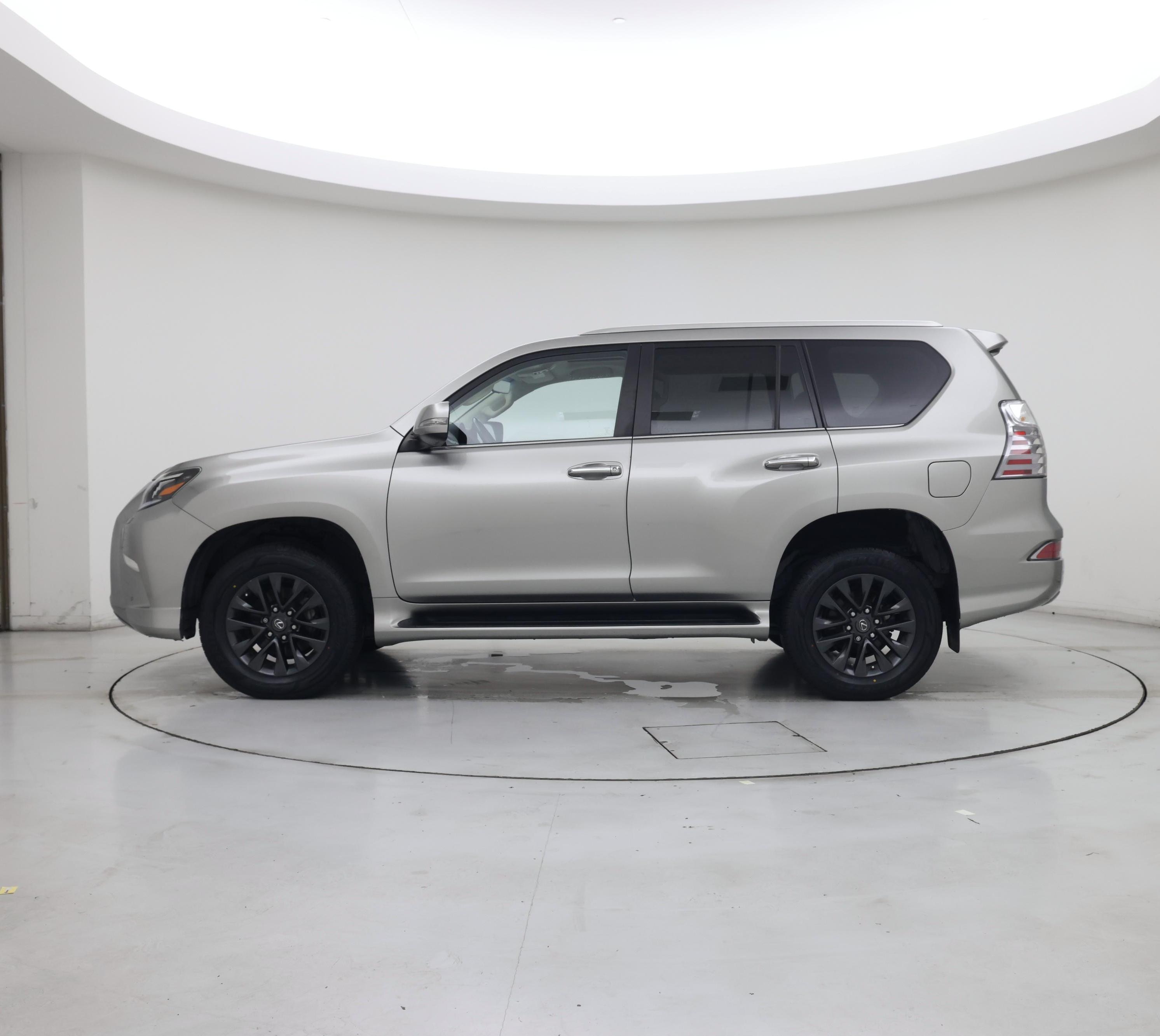 Thumbnail: 2022 Lexus GX - 3