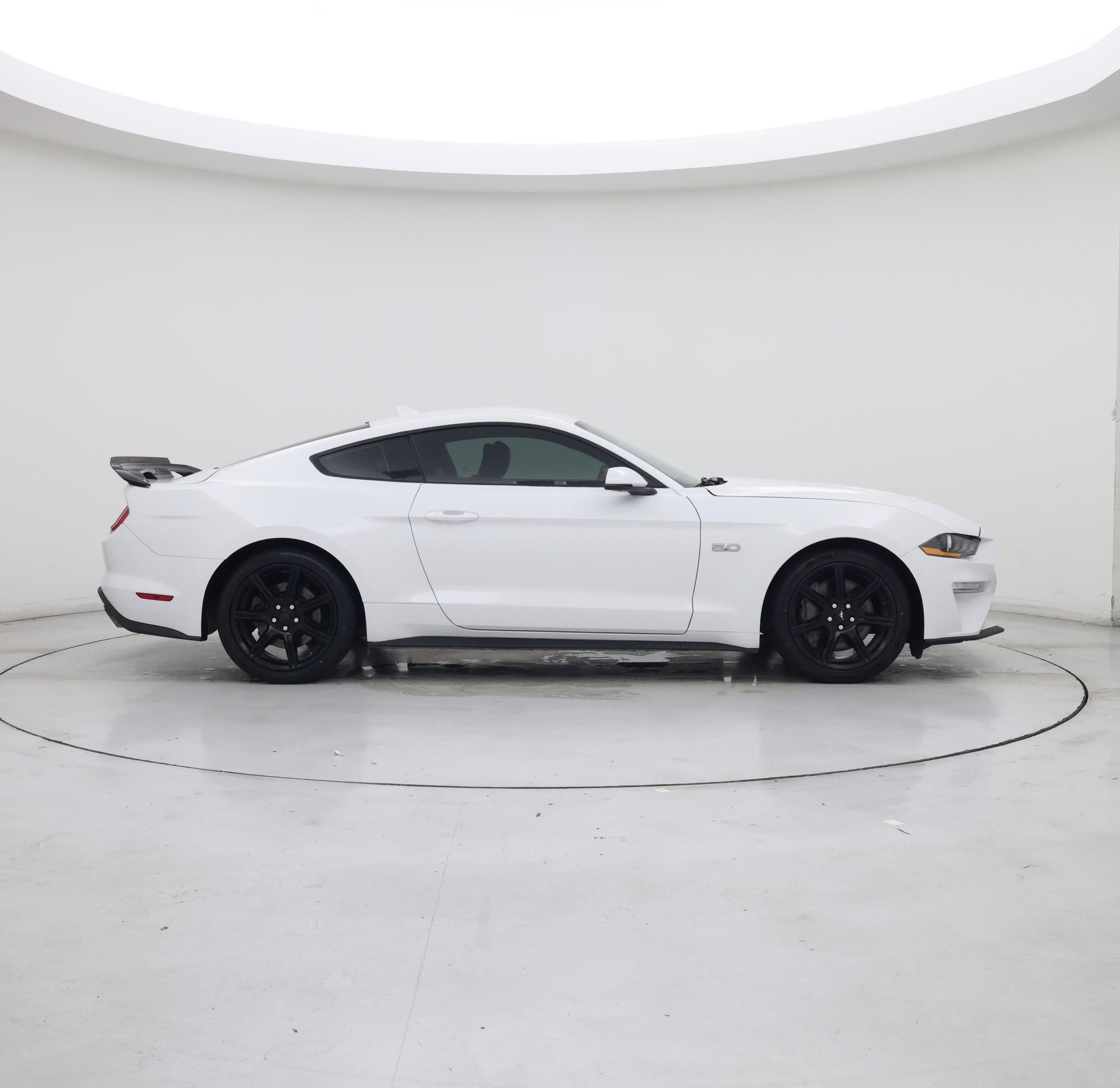 Thumbnail: 2021 Ford Mustang - 7