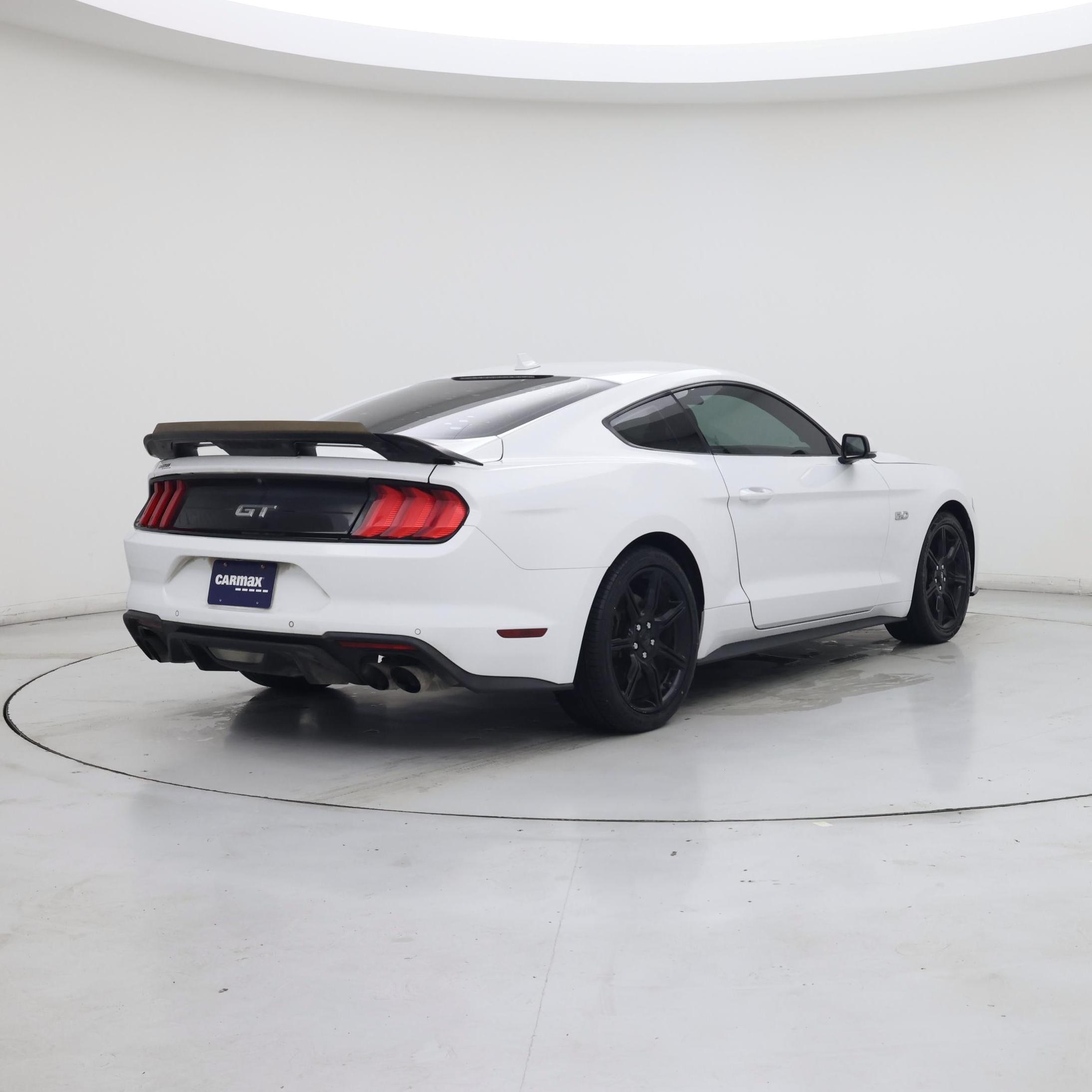 Thumbnail: 2021 Ford Mustang - 8