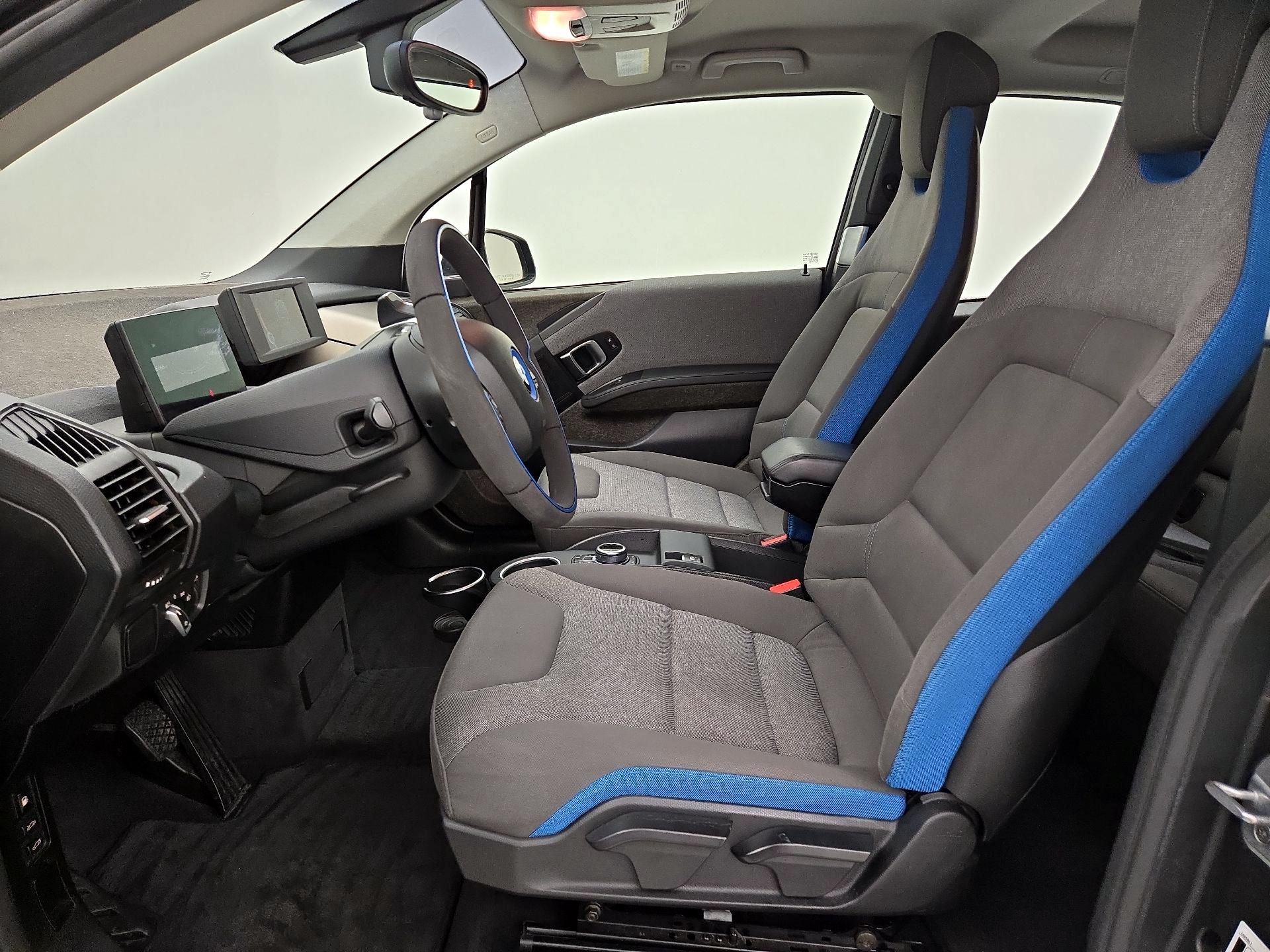 Thumbnail: 2017 BMW i3 - 11