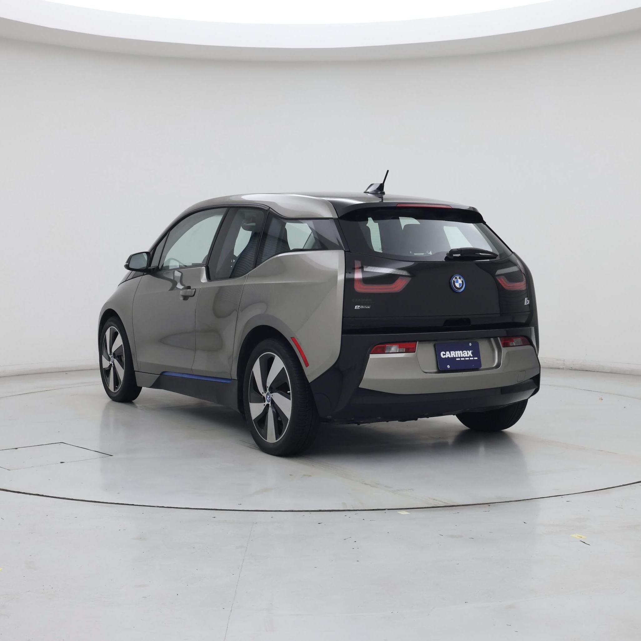 Thumbnail: 2017 BMW i3 - 2