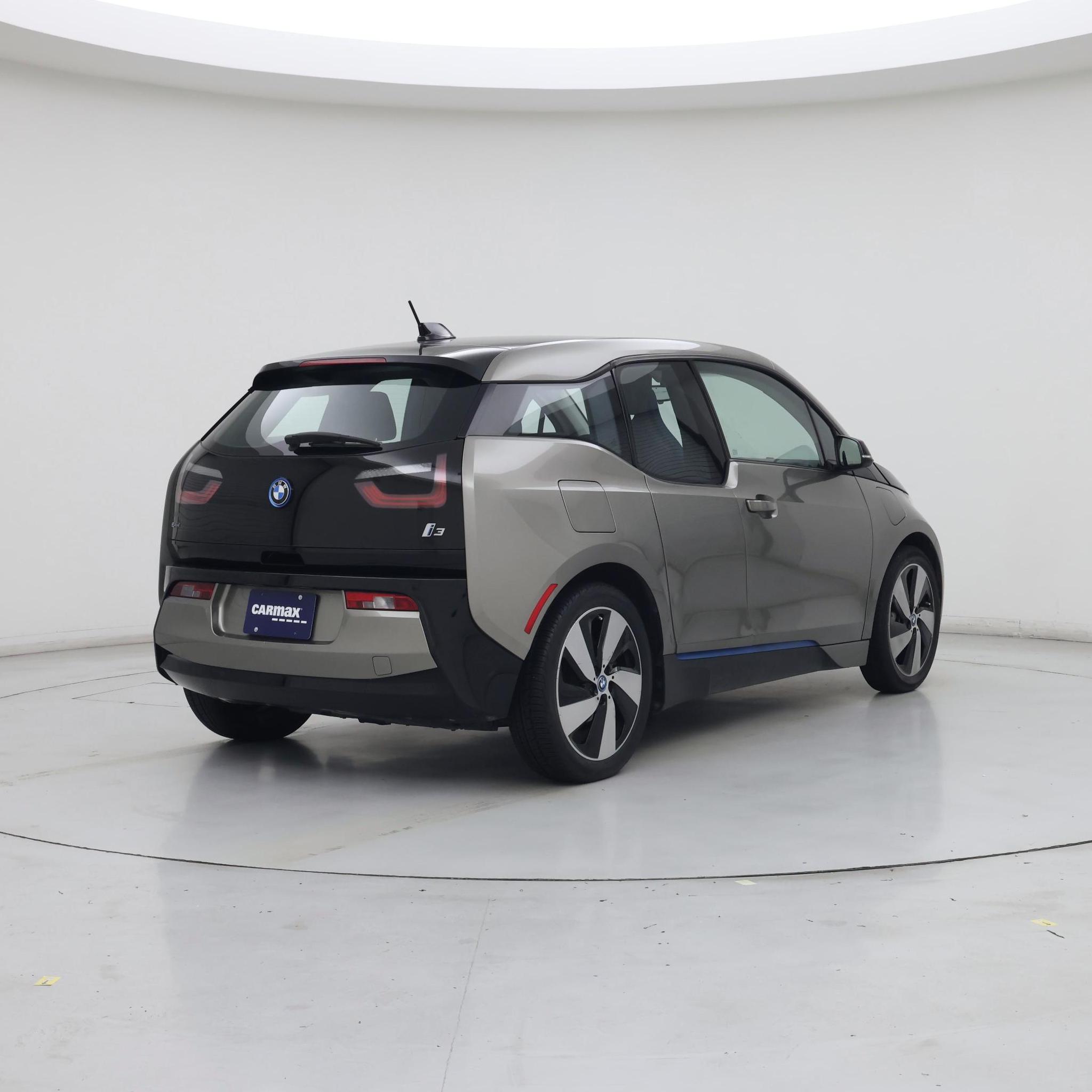 Thumbnail: 2017 BMW i3 - 8