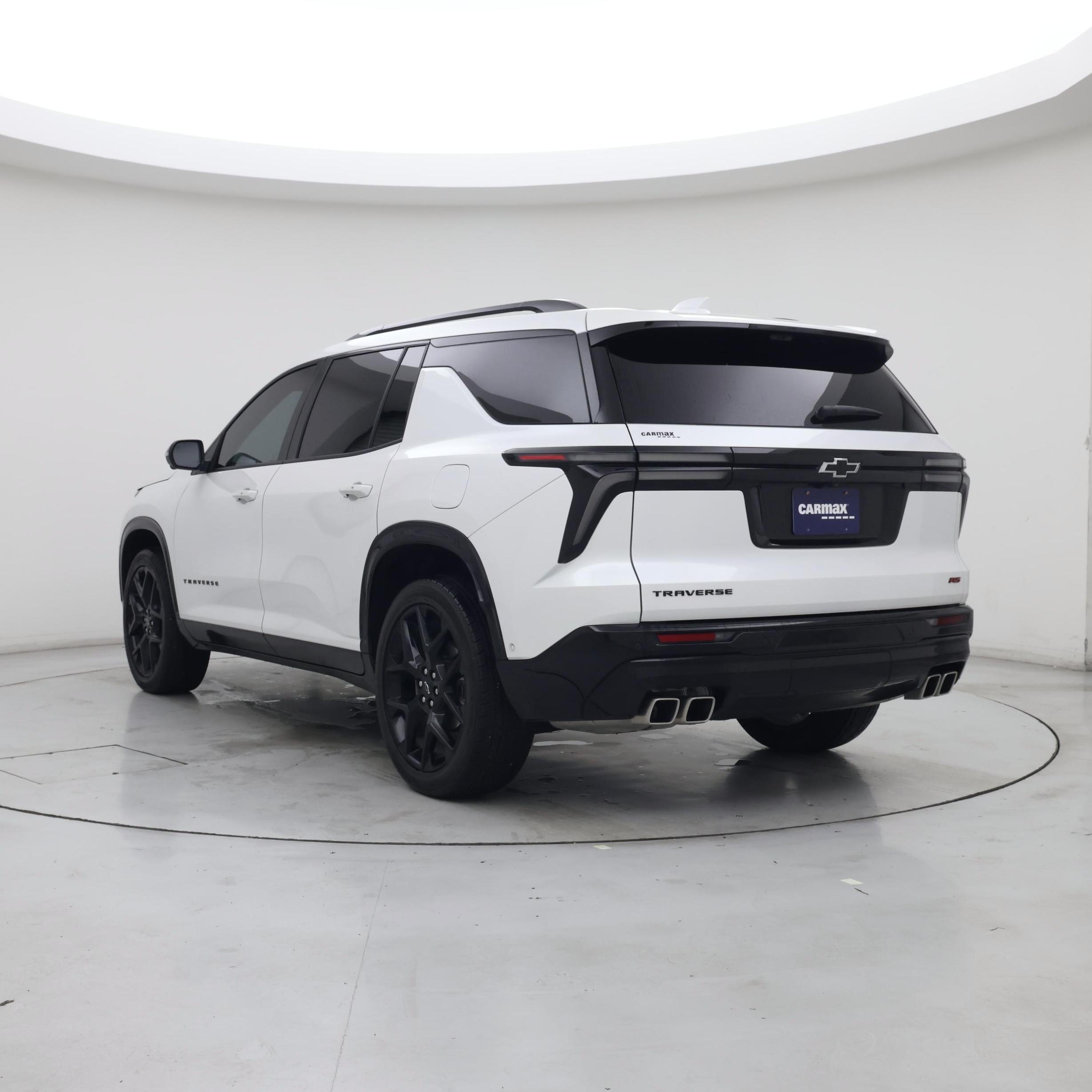 Thumbnail: 2025 Chevrolet Traverse - 2