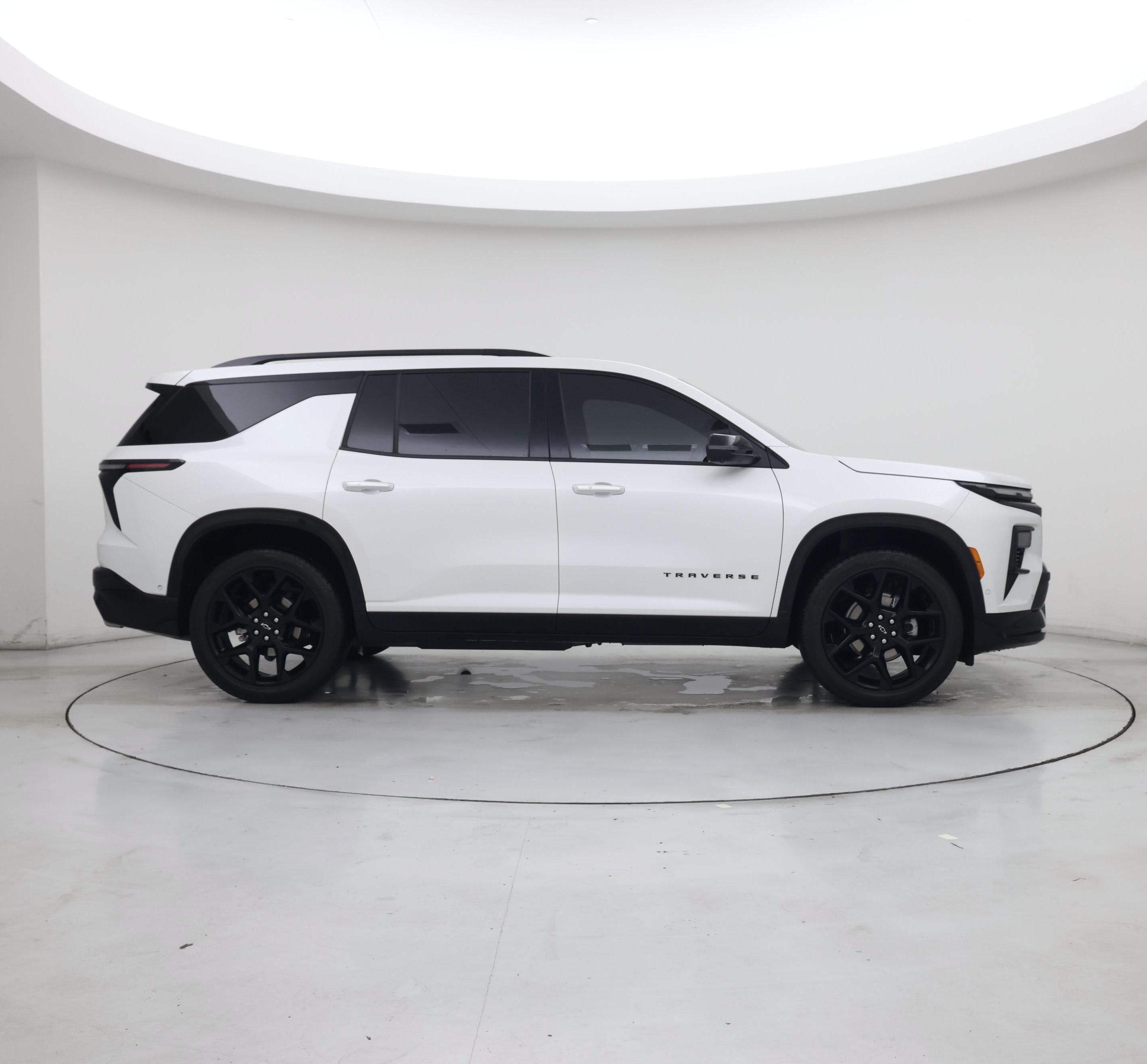 Thumbnail: 2025 Chevrolet Traverse - 7