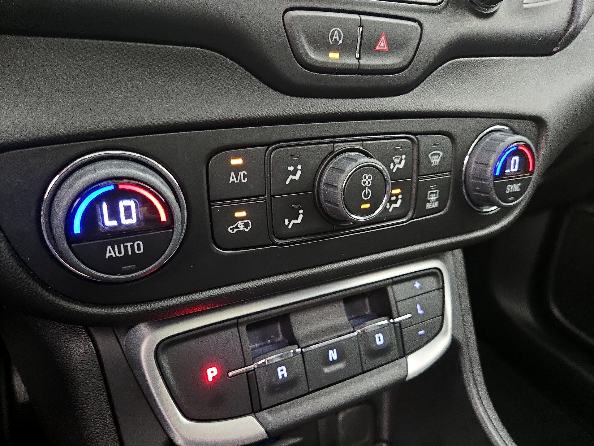 Thumbnail: 2024 GMC Terrain - 16