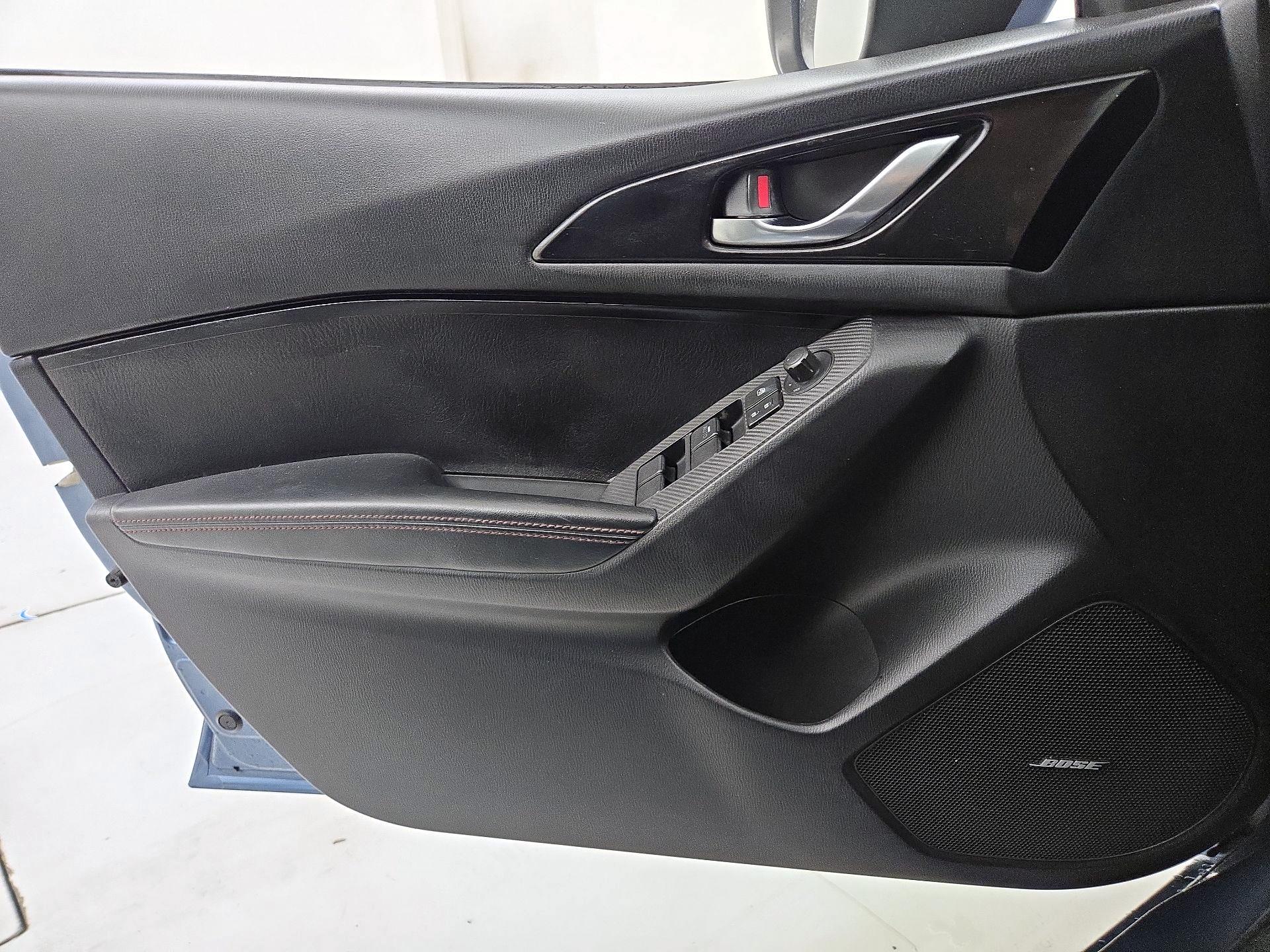 Thumbnail: 2014 Mazda Mazda3 - 12
