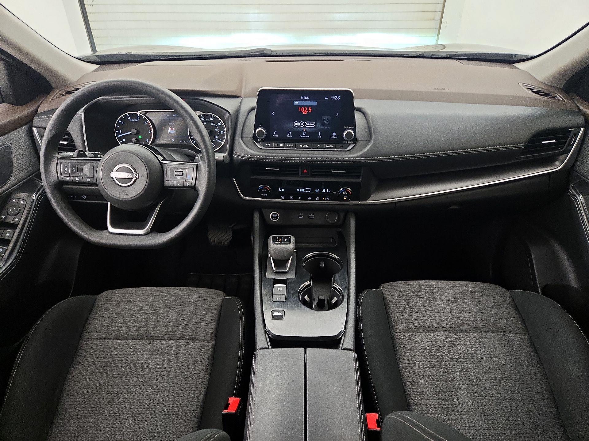 Thumbnail: 2023 Nissan Rogue - 9