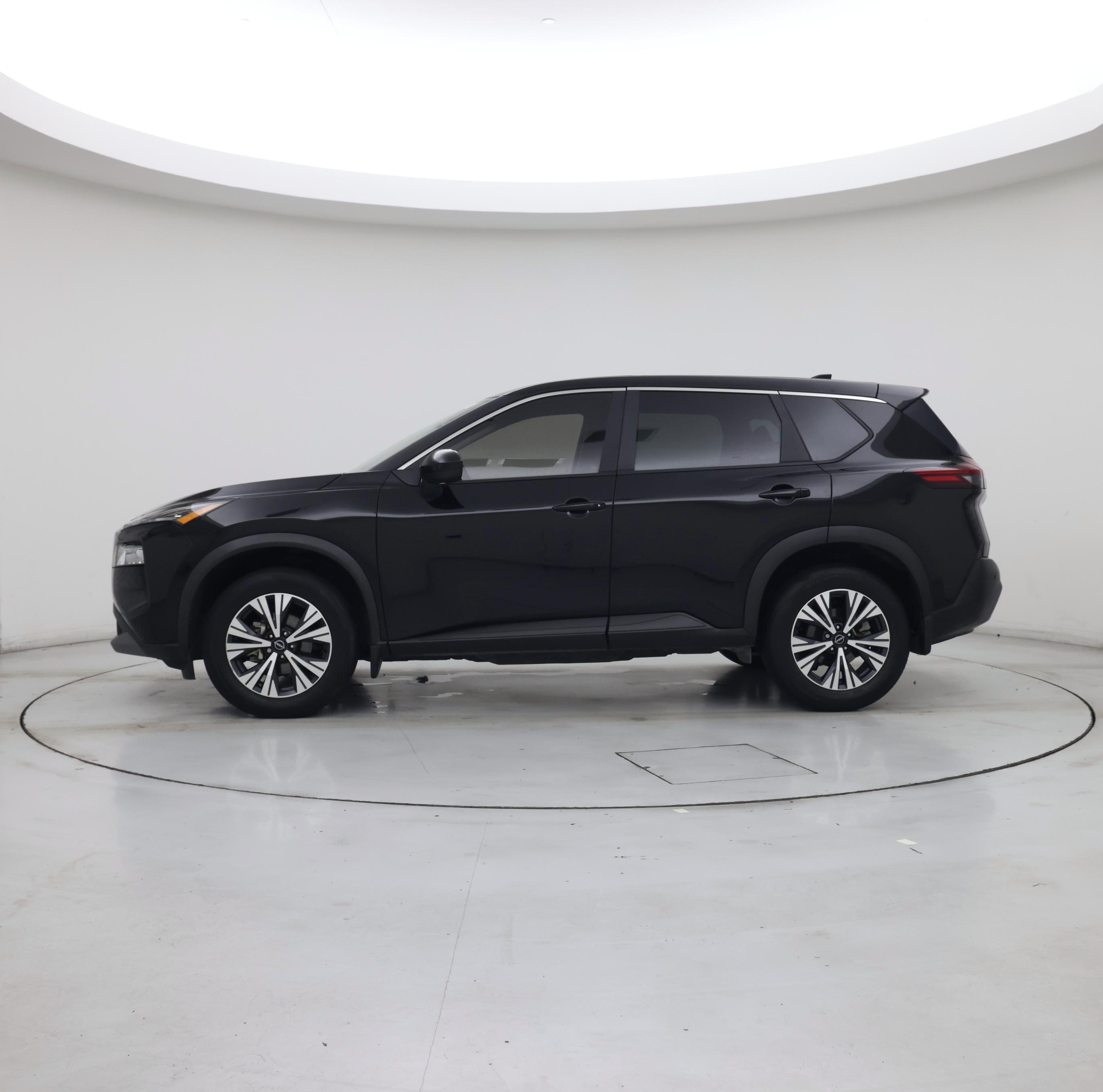 Thumbnail: 2023 Nissan Rogue - 3