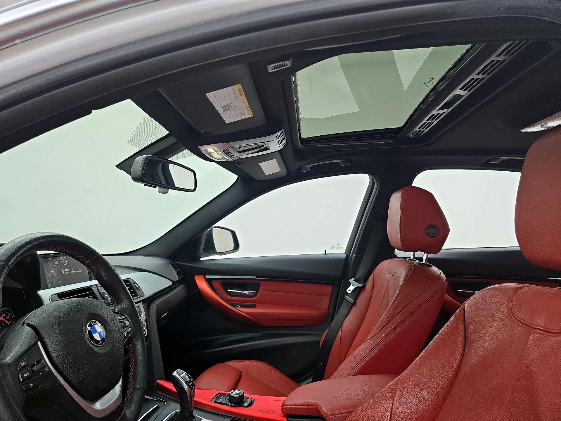 Thumbnail: 2017 BMW 3 Series - 19
