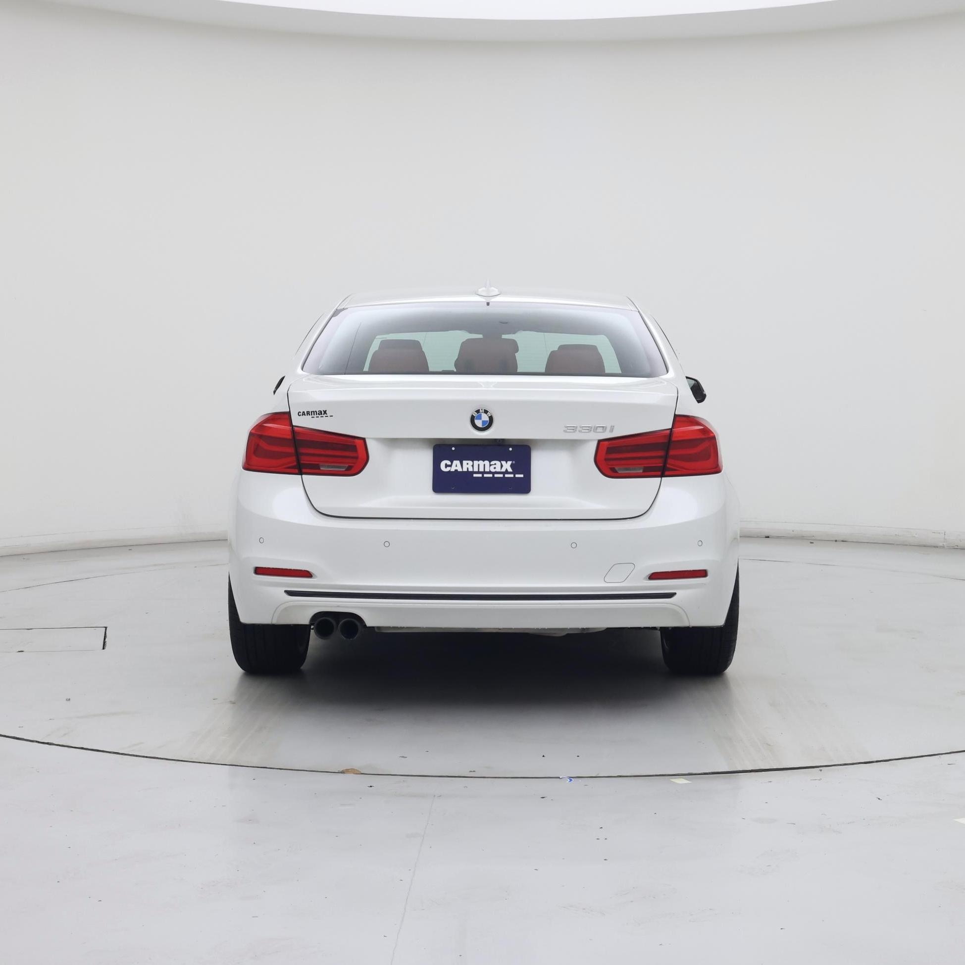 Thumbnail: 2017 BMW 3 Series - 6