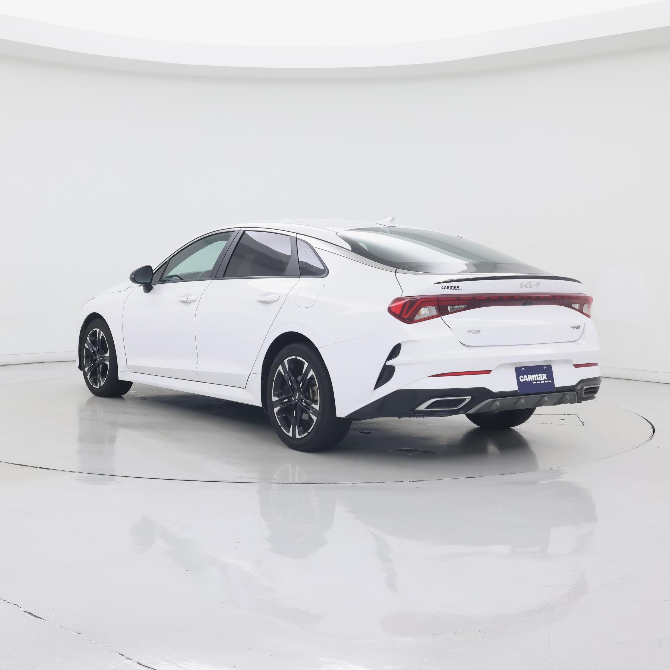 Thumbnail: 2022 Kia K5 - 2