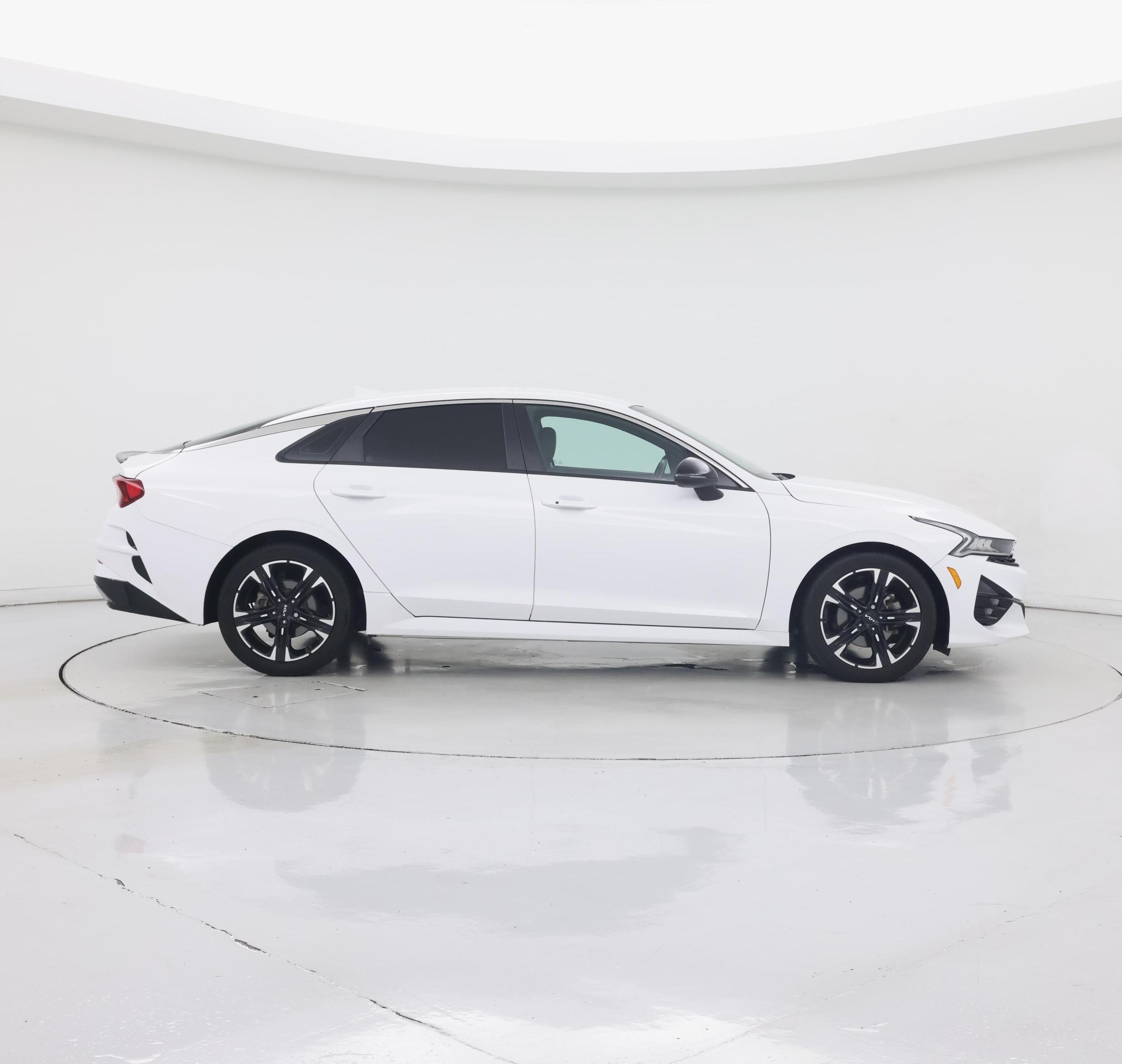 Thumbnail: 2022 Kia K5 - 7