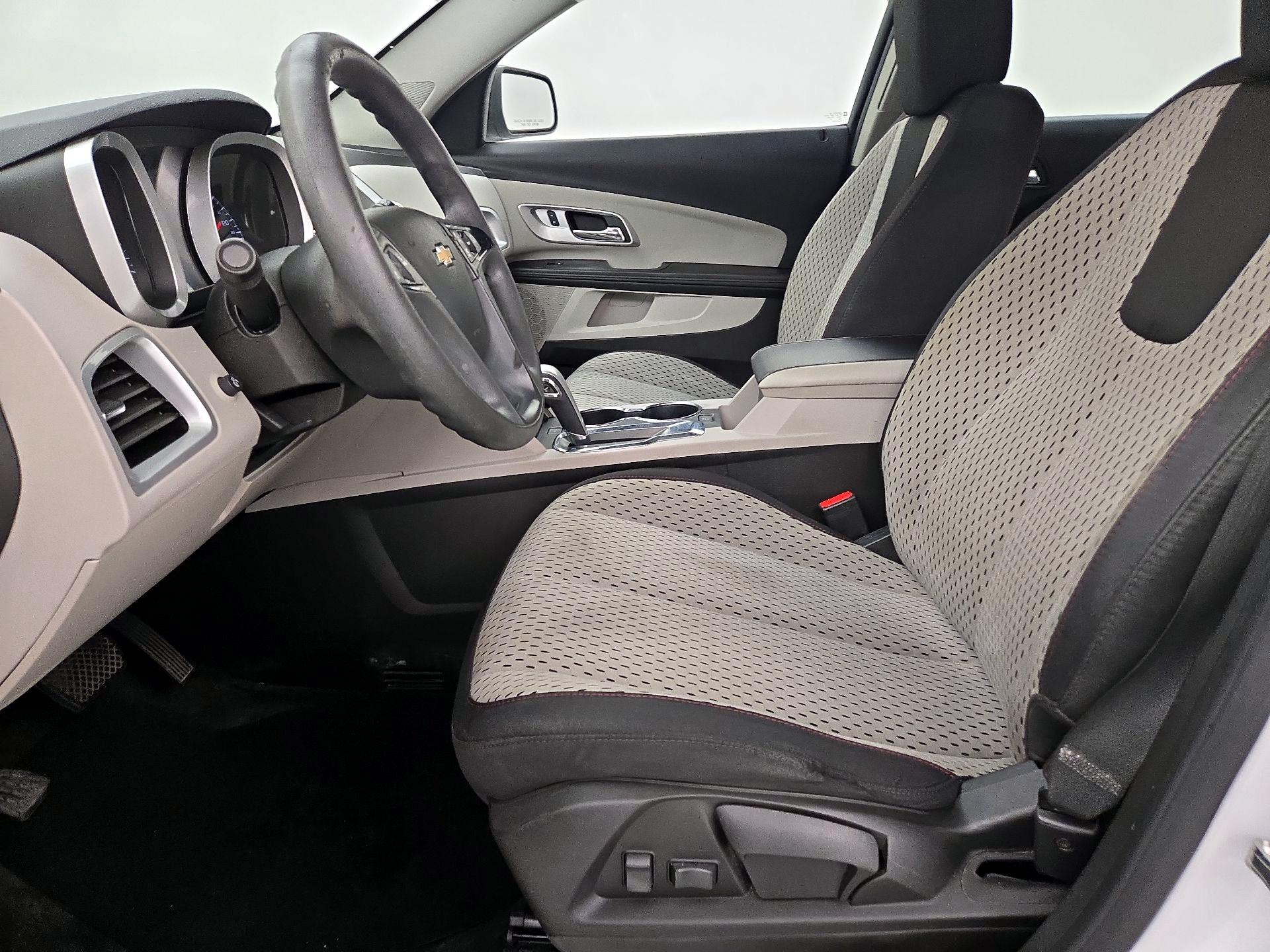 Thumbnail: 2015 Chevrolet Equinox - 11