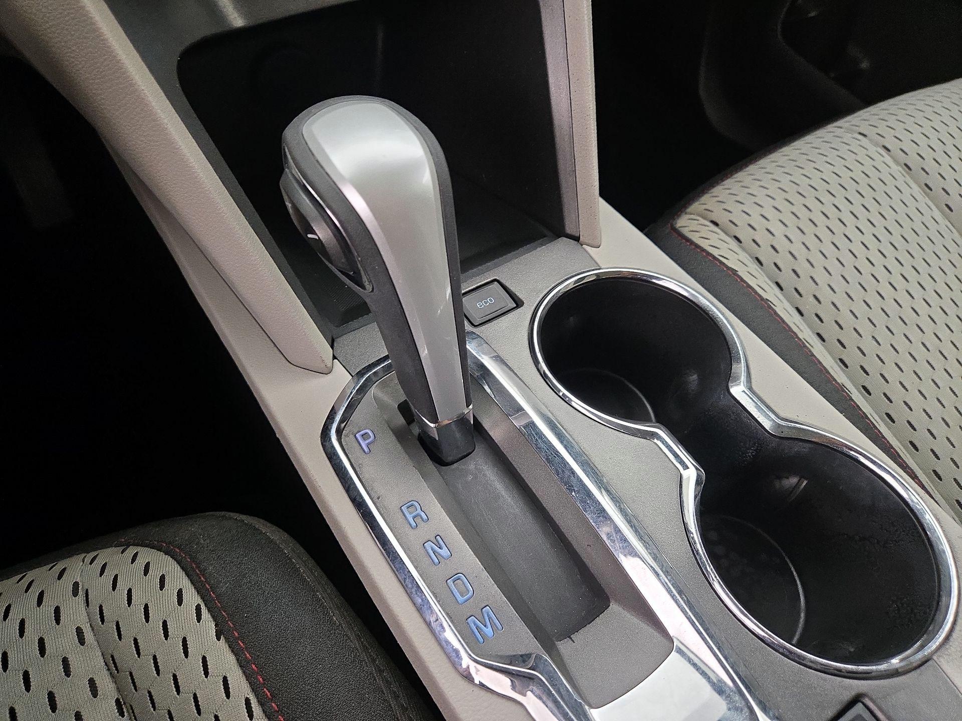 Thumbnail: 2015 Chevrolet Equinox - 16