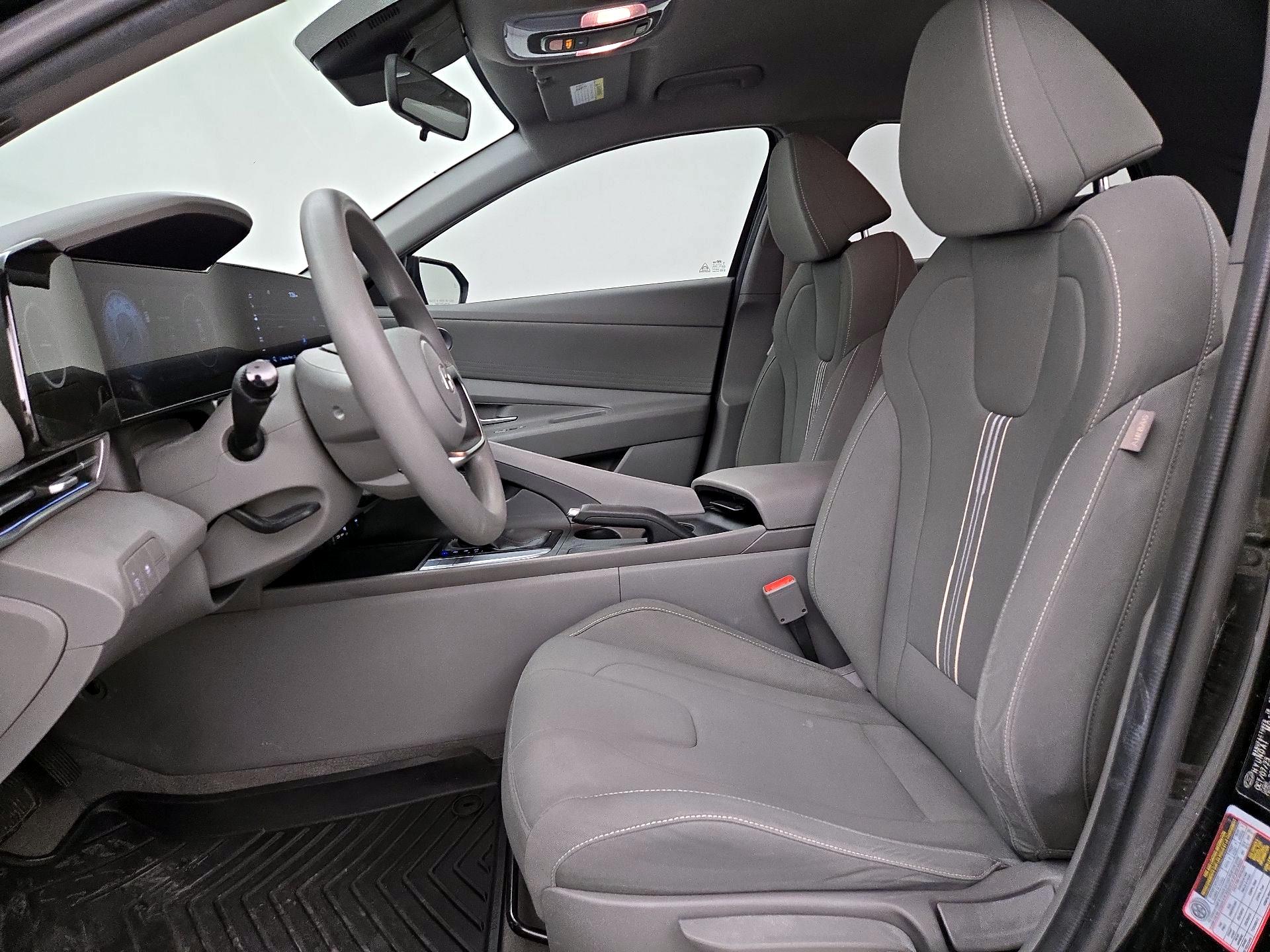 Thumbnail: 2024 Hyundai Elantra - 11
