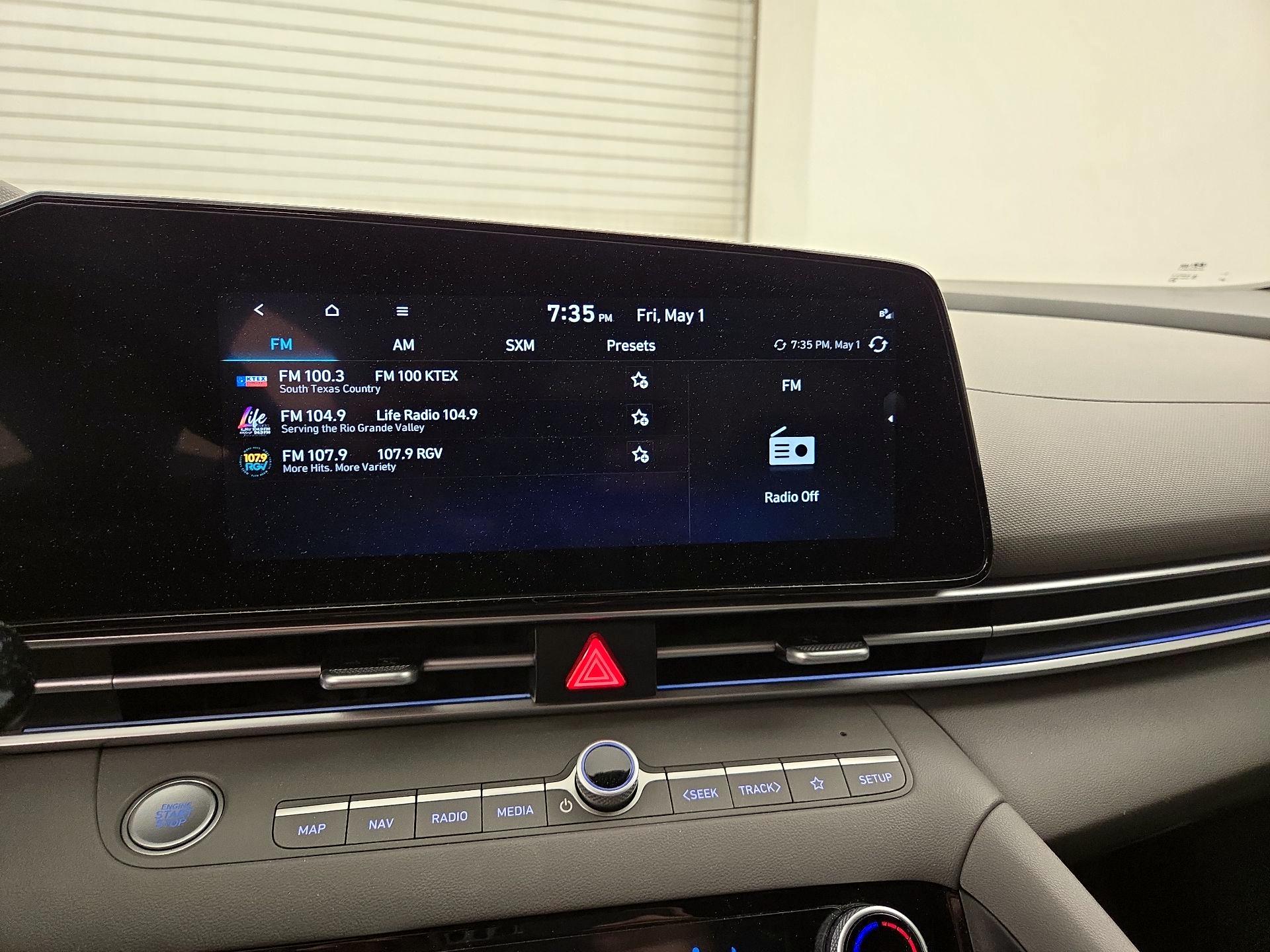 Thumbnail: 2024 Hyundai Elantra - 16