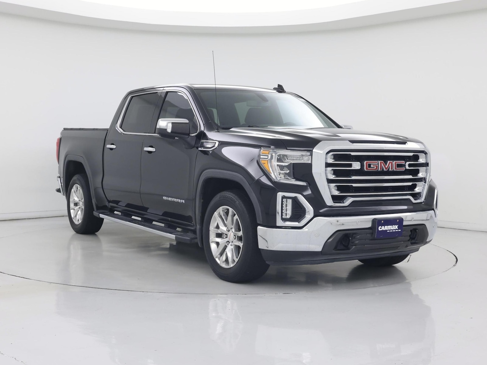 2021 GMC Sierra 1500 SLT - Photo 2