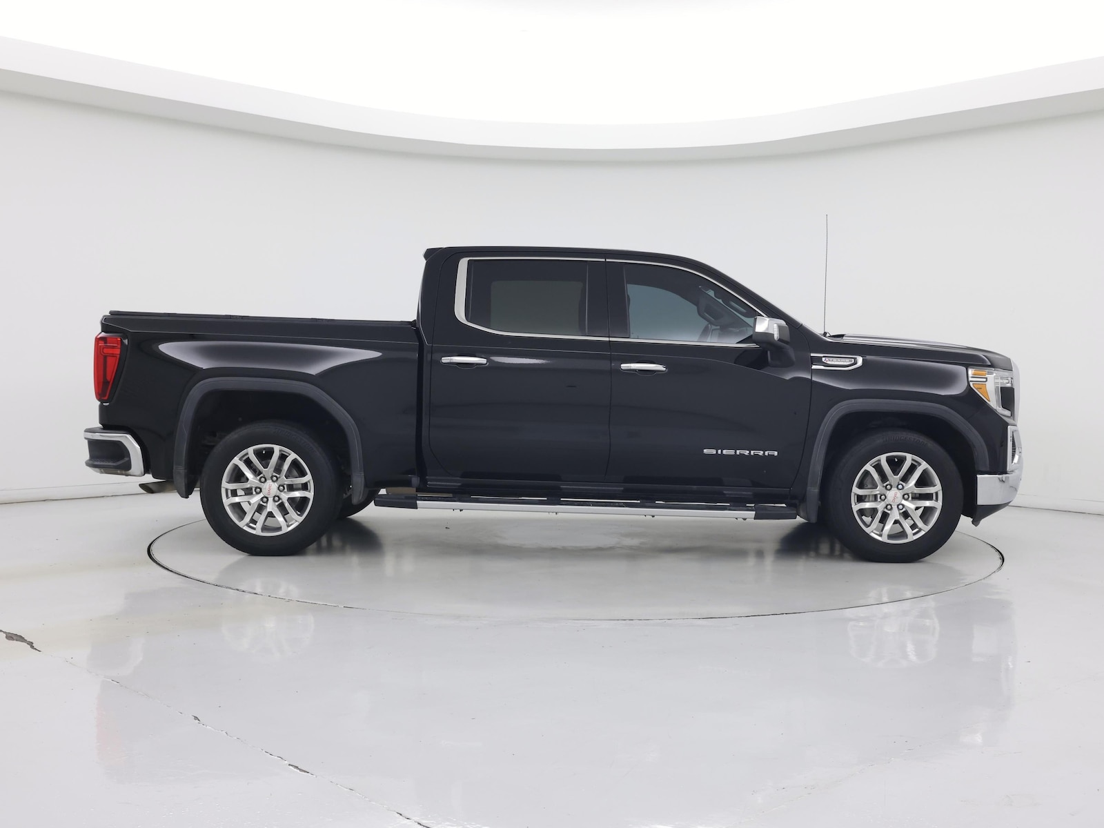 2021 GMC Sierra 1500 SLT - Photo 8