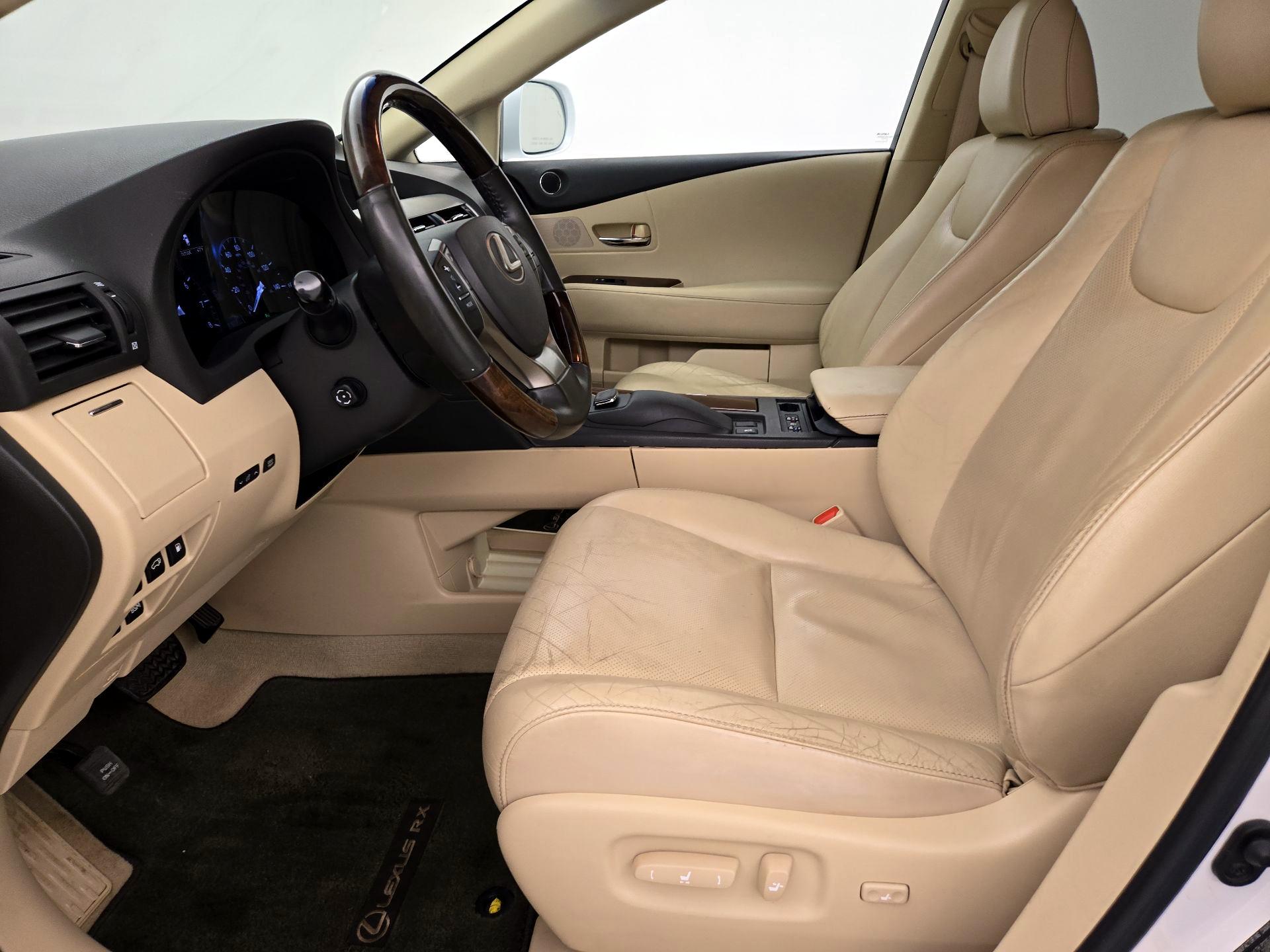 Thumbnail: 2015 Lexus RX - 11