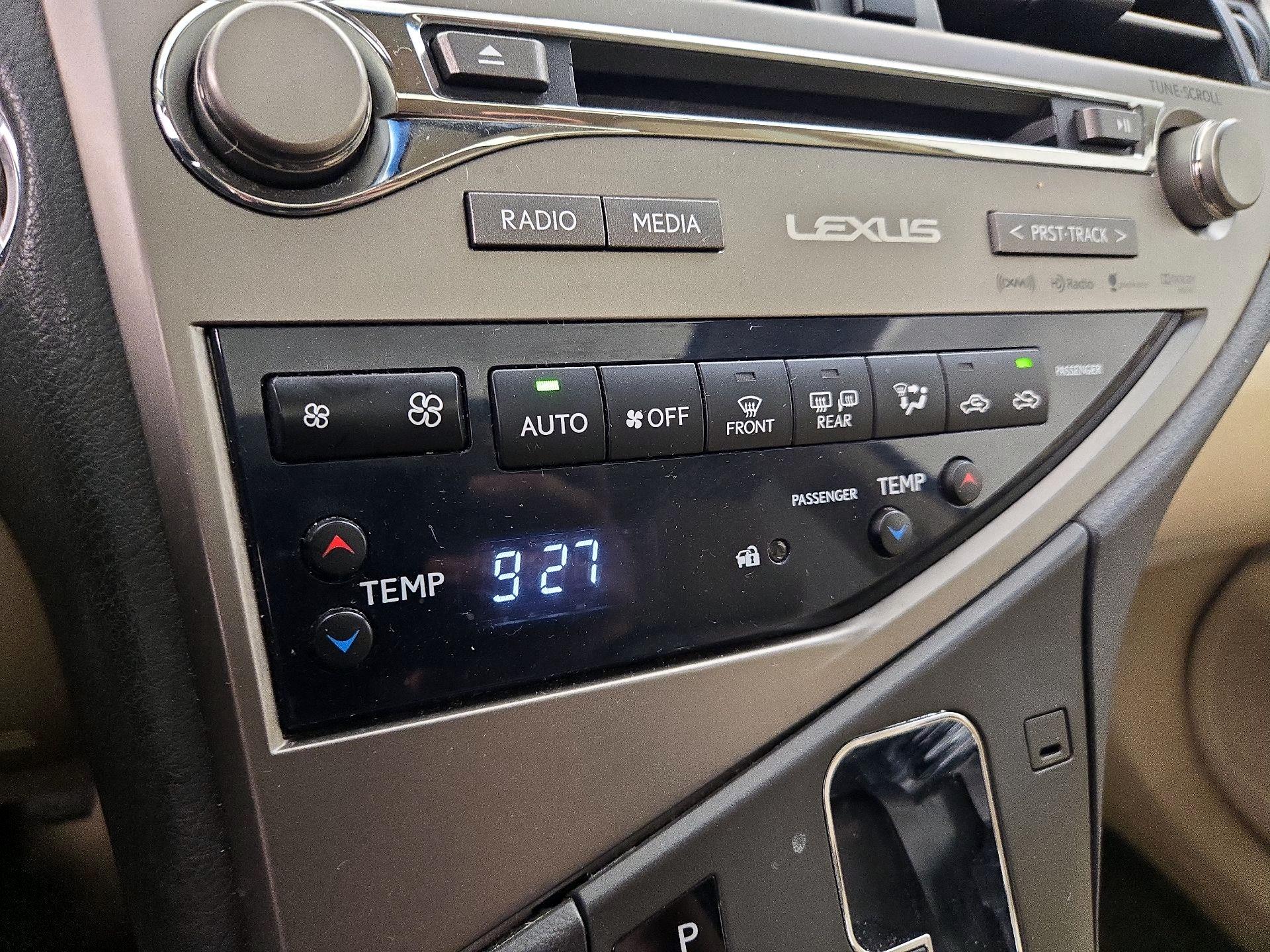 Thumbnail: 2015 Lexus RX - 17