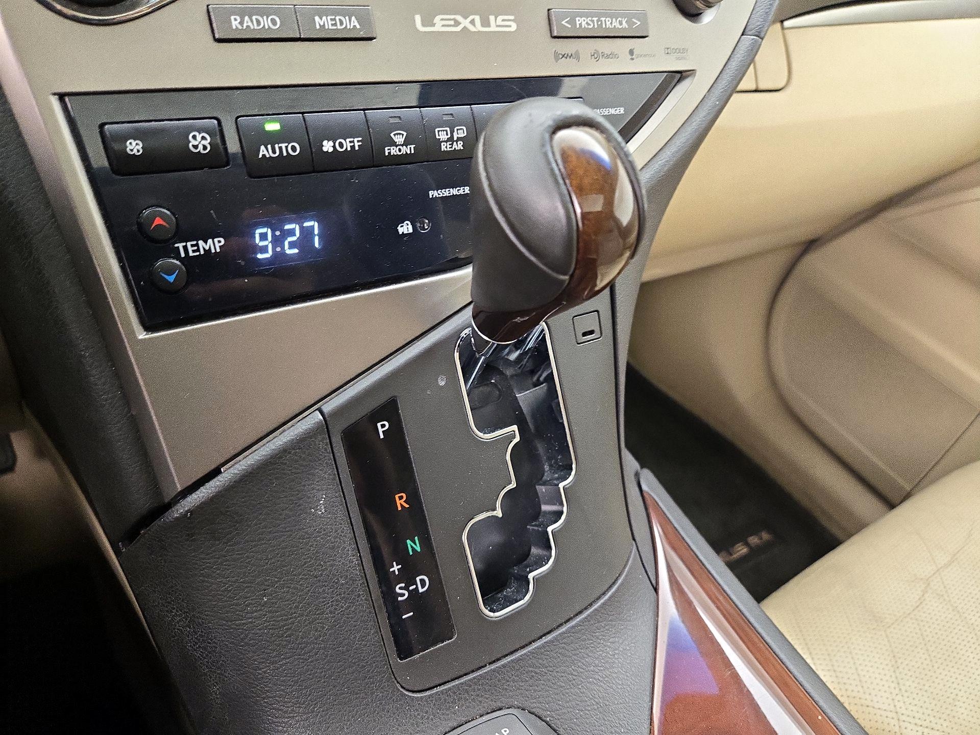Thumbnail: 2015 Lexus RX - 18