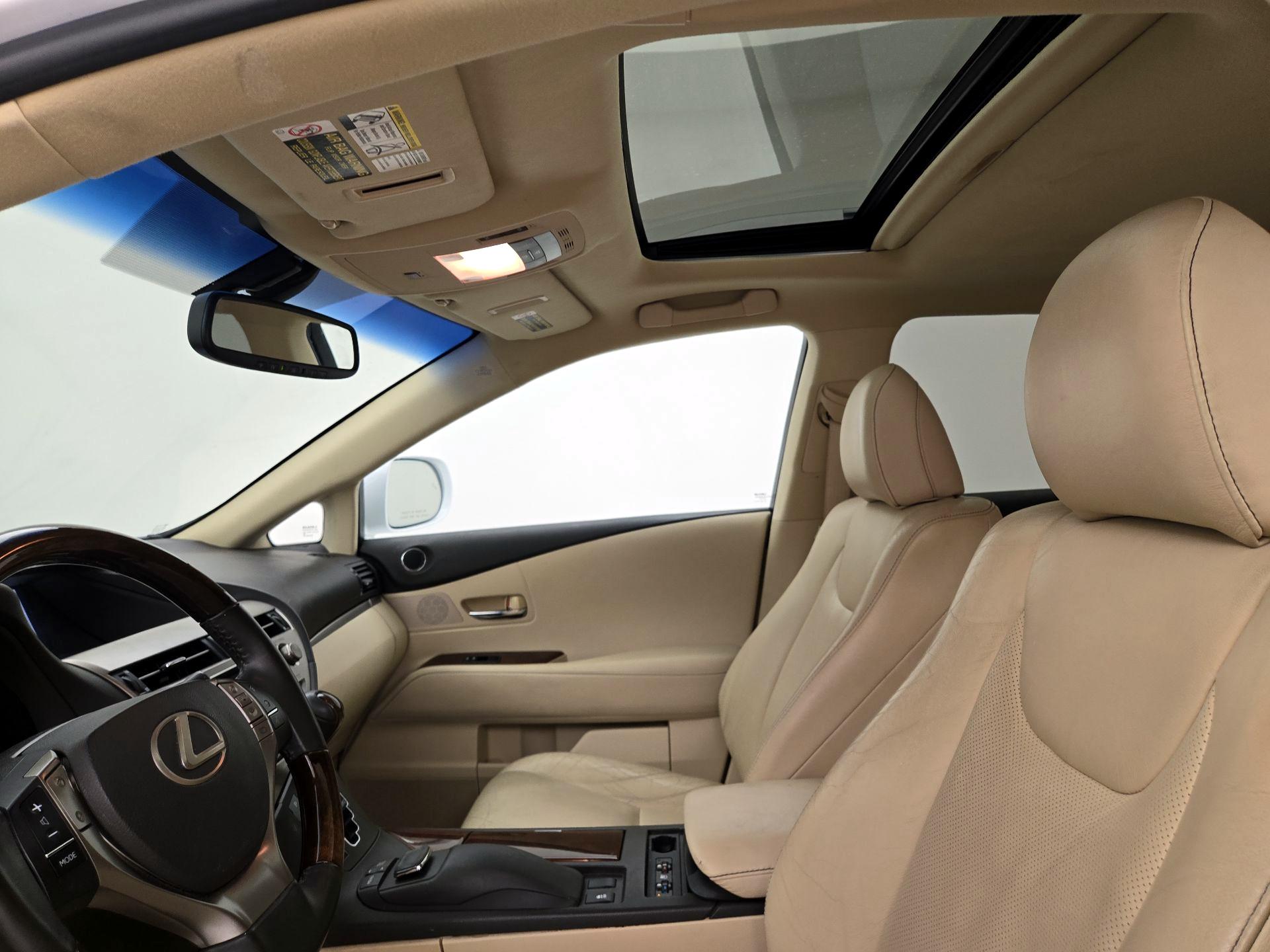Thumbnail: 2015 Lexus RX - 20