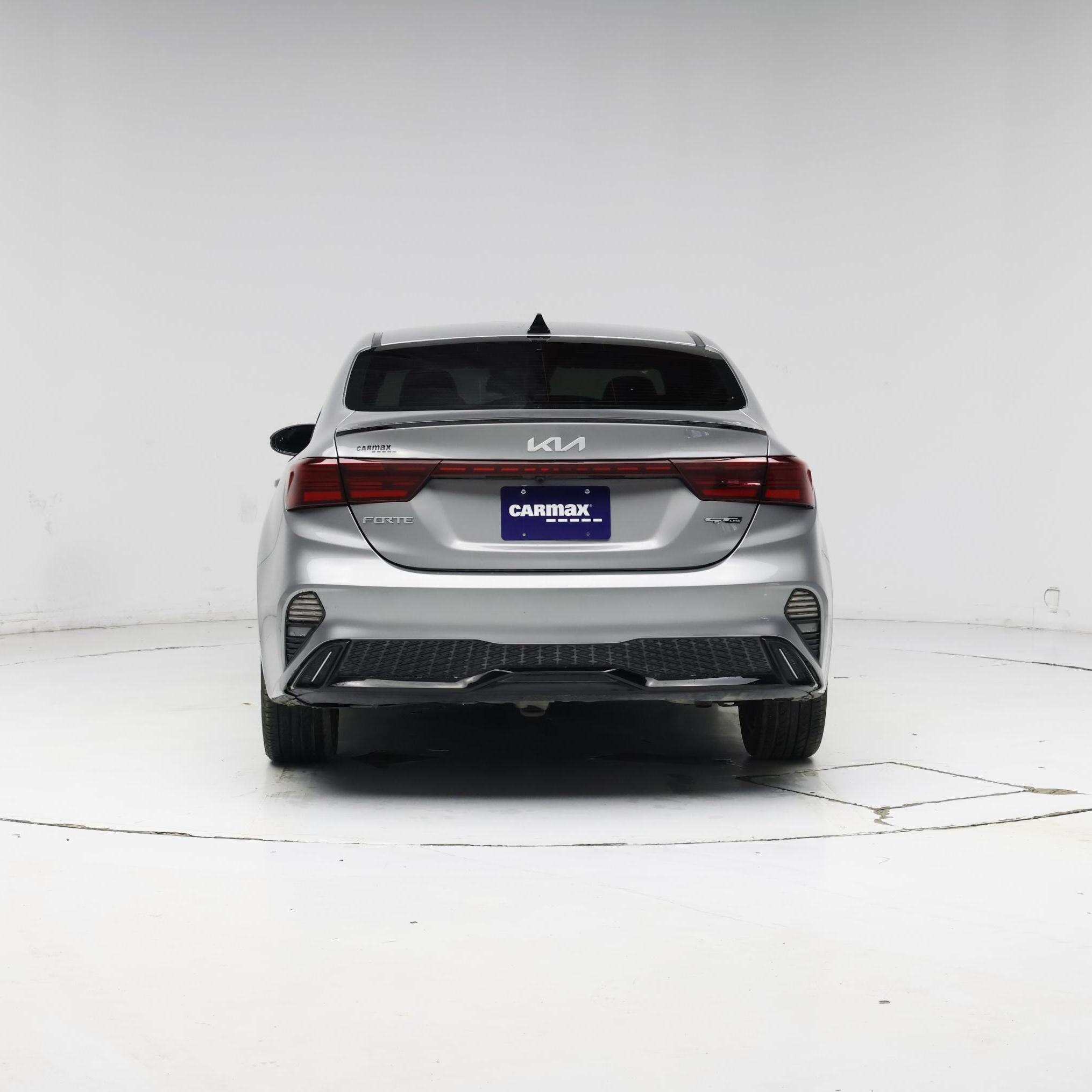 Thumbnail: 2022 Kia Forte - 6