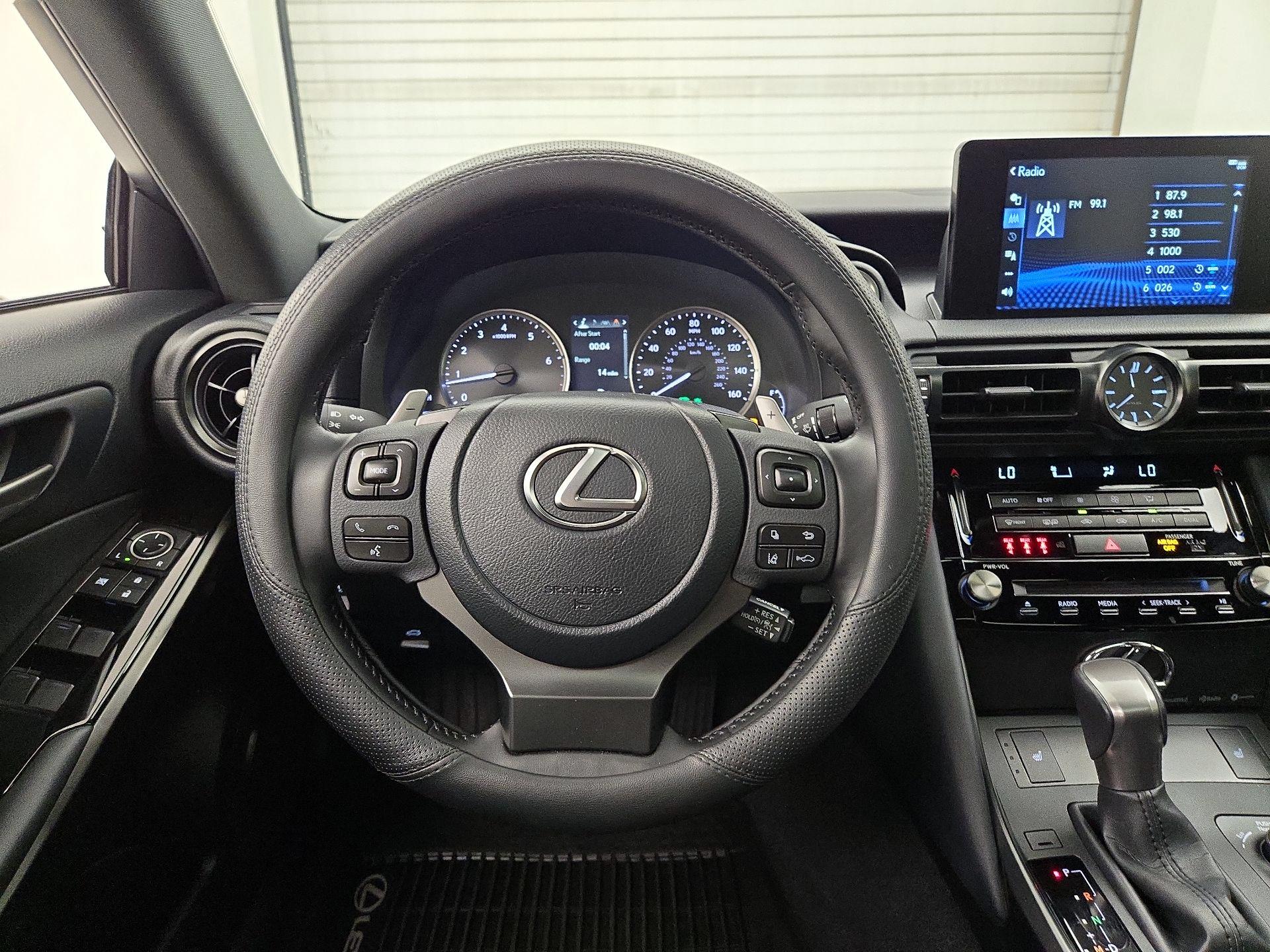 Thumbnail: 2023 Lexus IS - 10