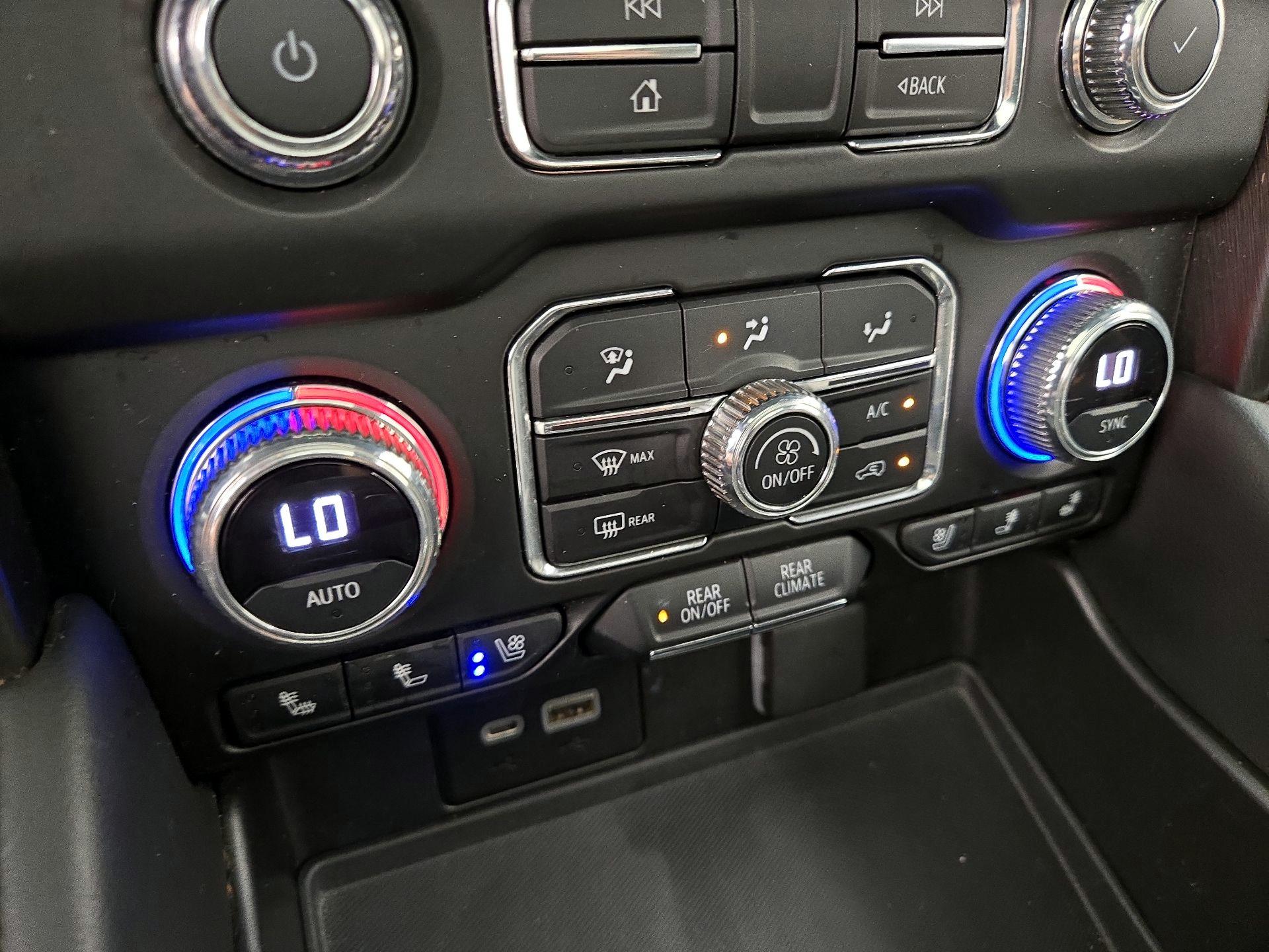Thumbnail: 2022 GMC Yukon - 16