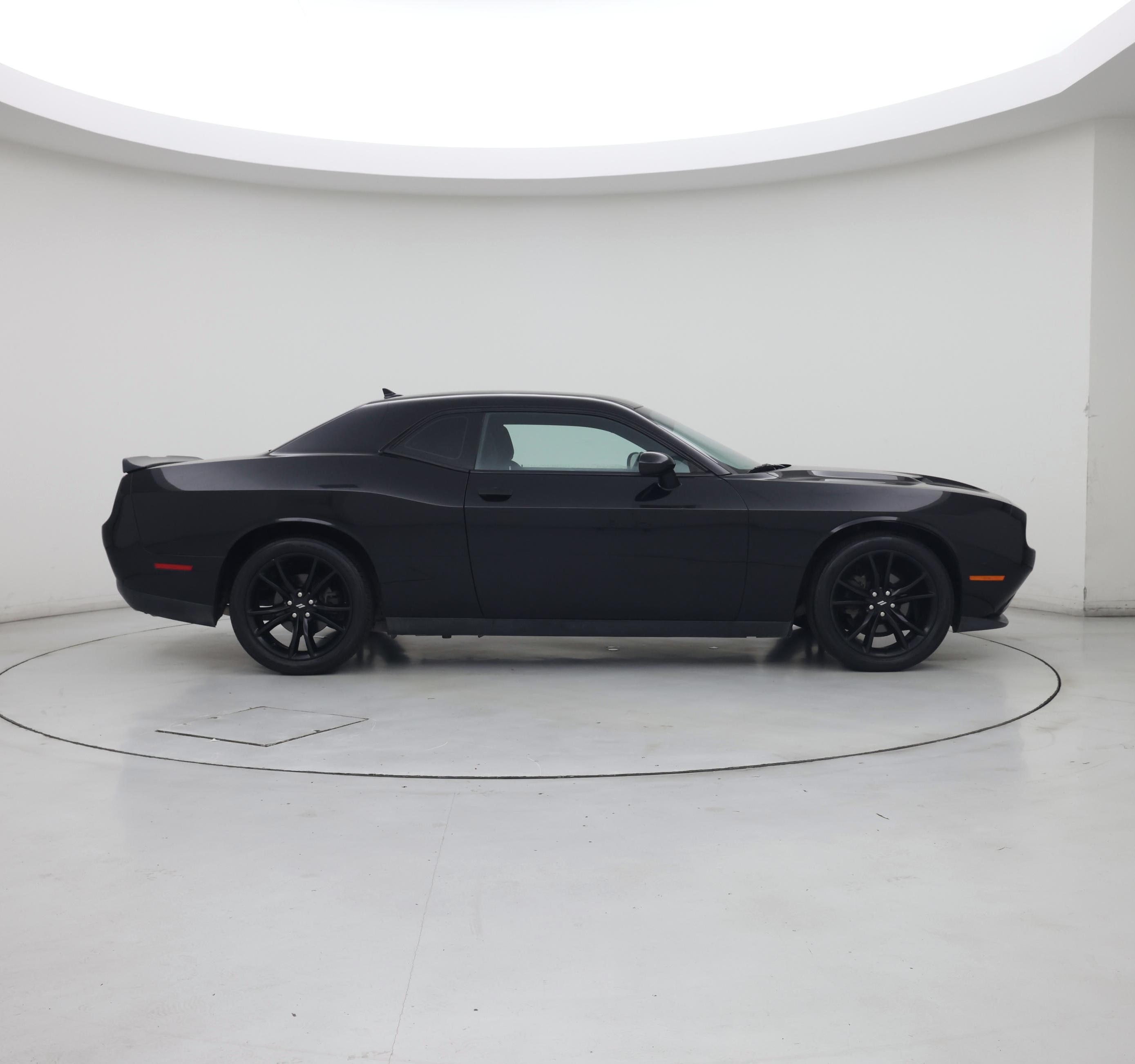 Thumbnail: 2018 Dodge Challenger - 7