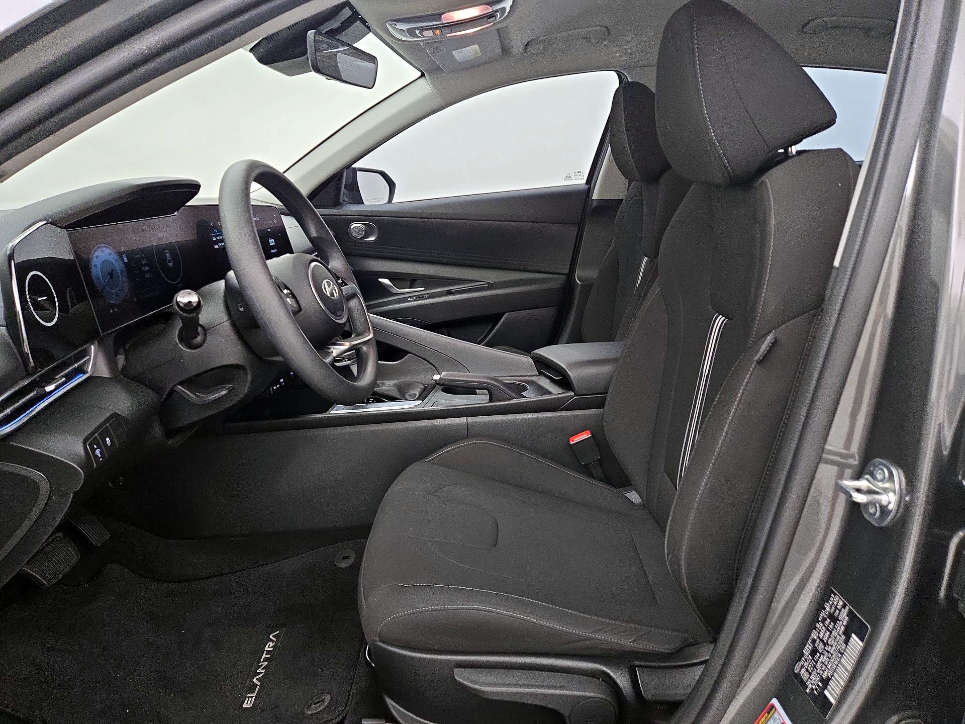 Thumbnail: 2024 Hyundai Elantra - 11