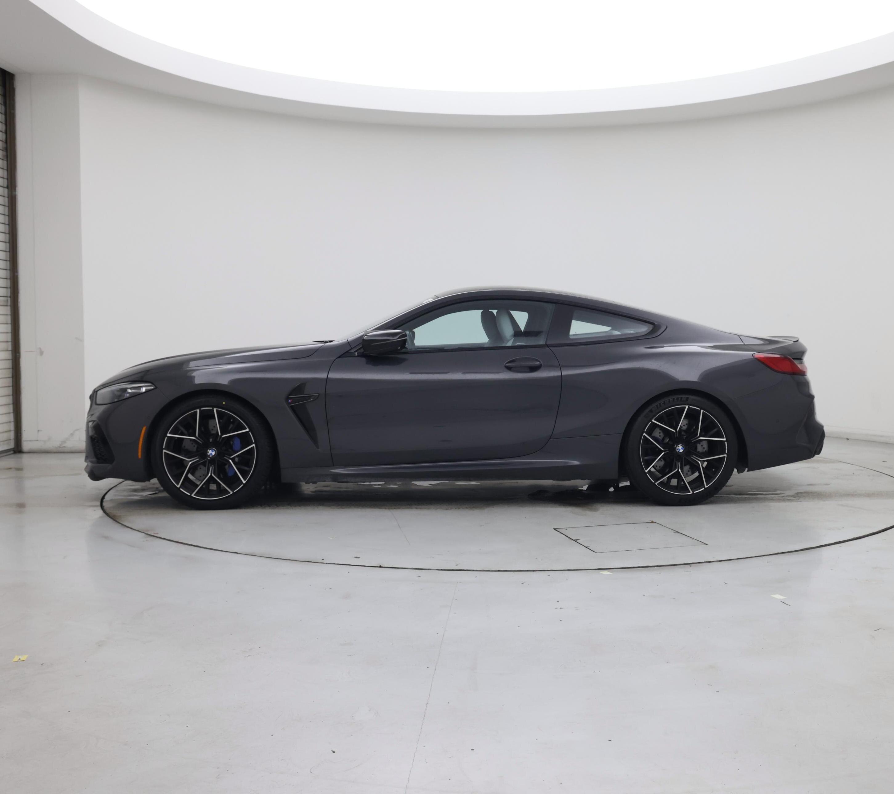 Thumbnail: 2020 BMW M8 - 3